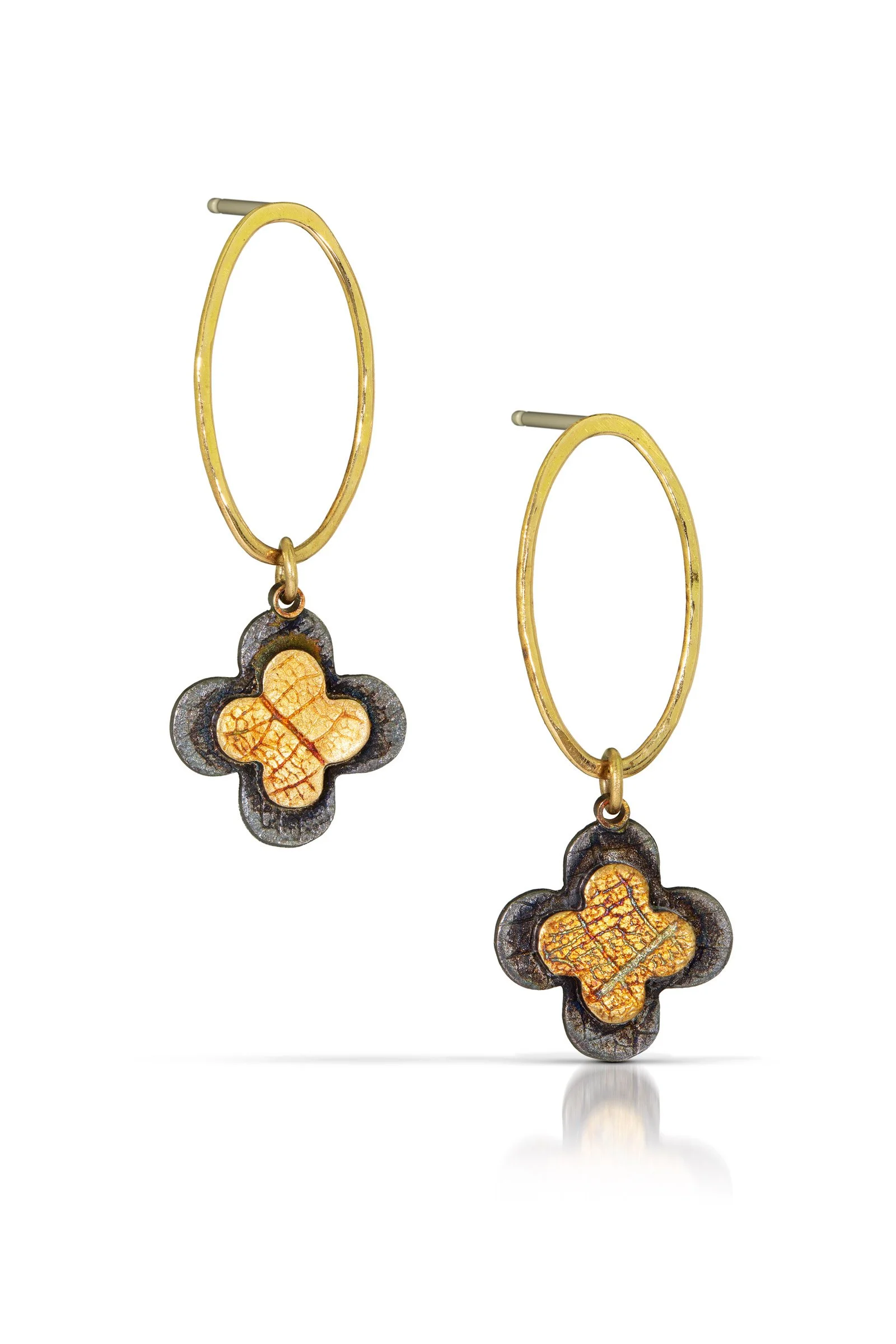 E_Oval-_Quatrefoil_18K-wire_22G (1).jpg