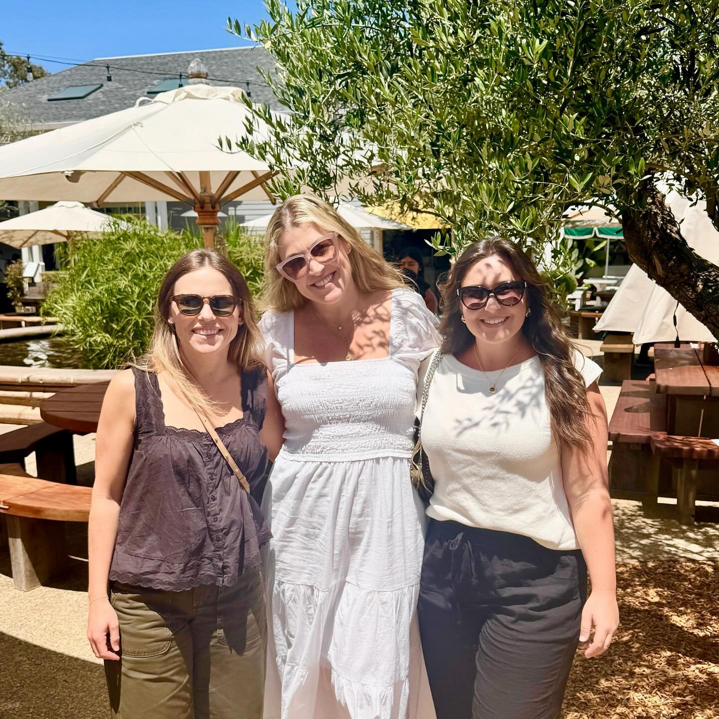 Enjoying our team lunch in this beautiful summer weather ✨ Here&rsquo;s to the official start of Summer tomorrow!