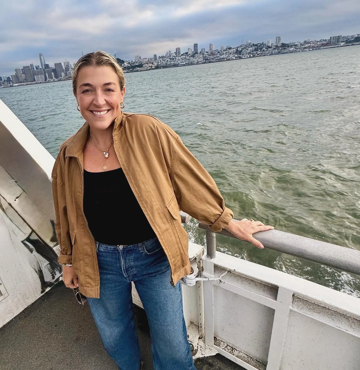 Happy Birthday to Bloom&rsquo;s Founder, Amanda 💕🥳 Thank you for inspiring our team every day. We can&rsquo;t wait to see what this next trip around the sun brings you! Cheers to you! ✨