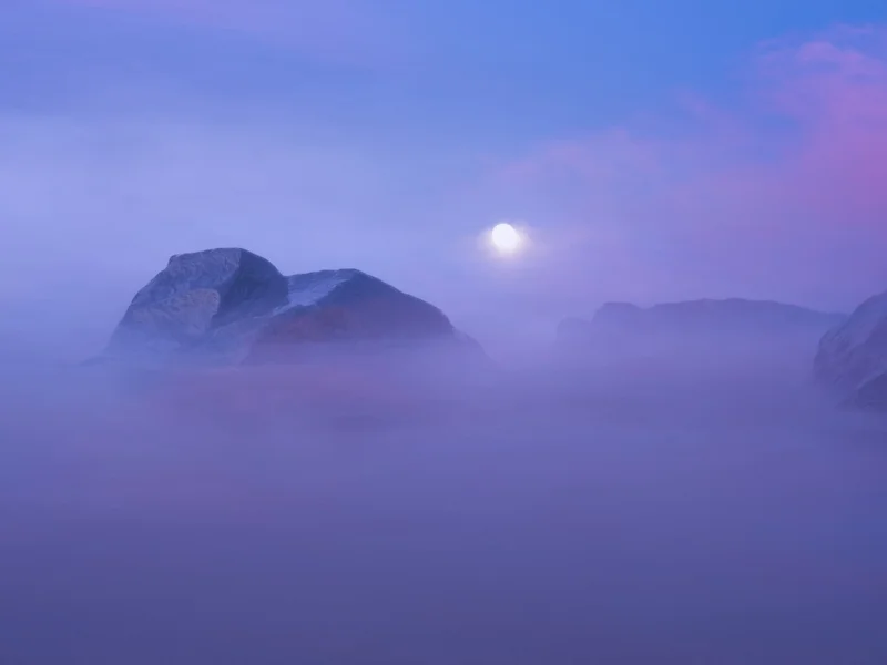 Moon_Rising.jpg
