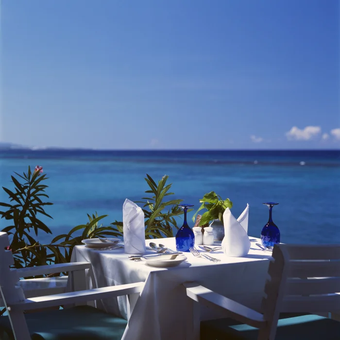 dining_table.jpg