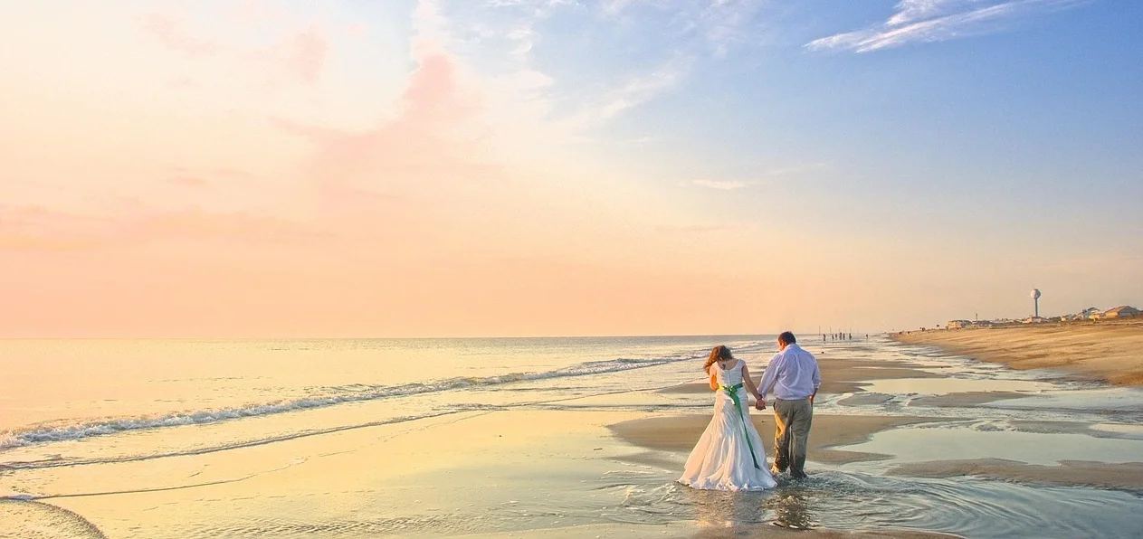 wedding-1344265_1280.jpg