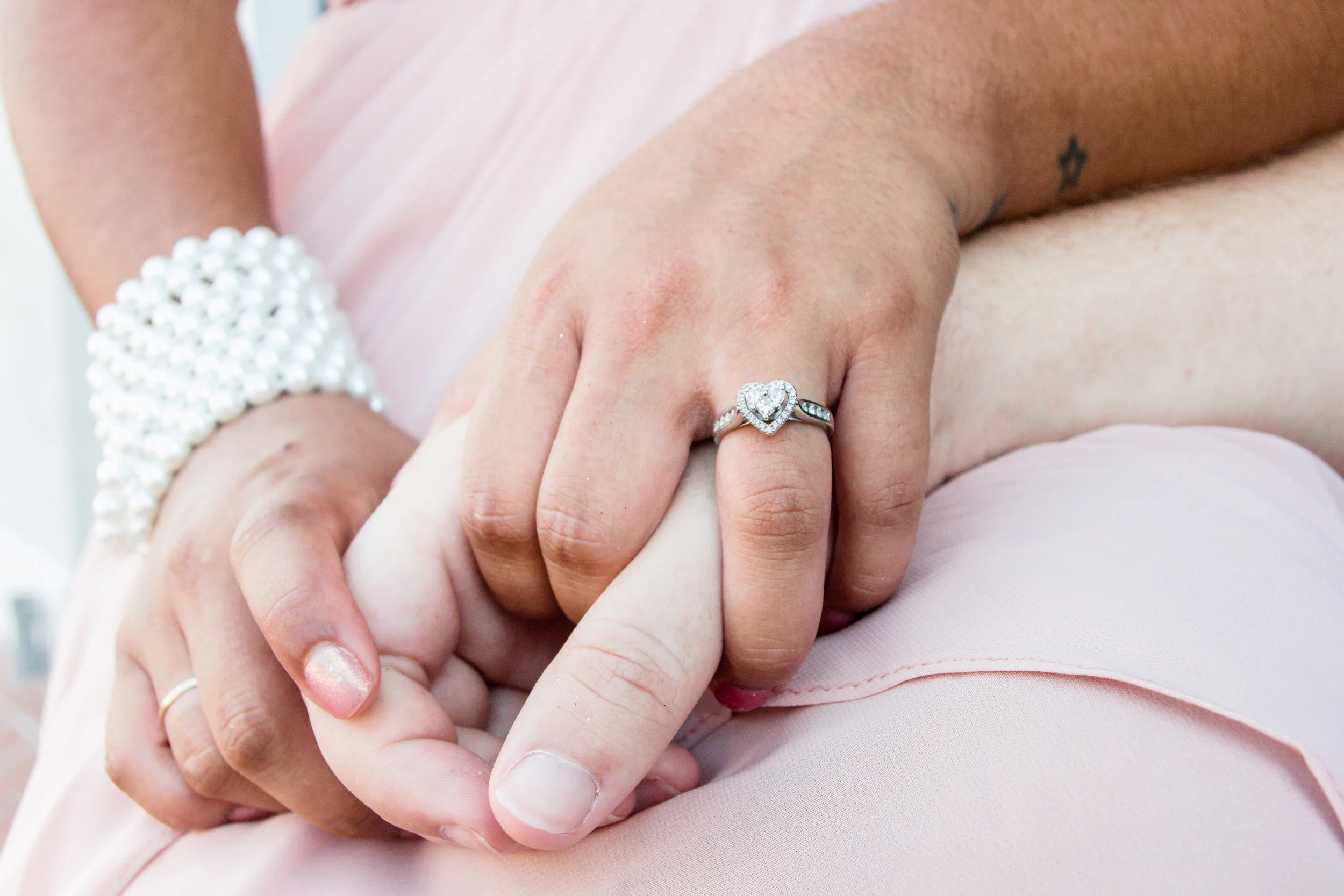And of course I had to show you a ring shot. I love how simple but yet stunning Ellie's ring is.