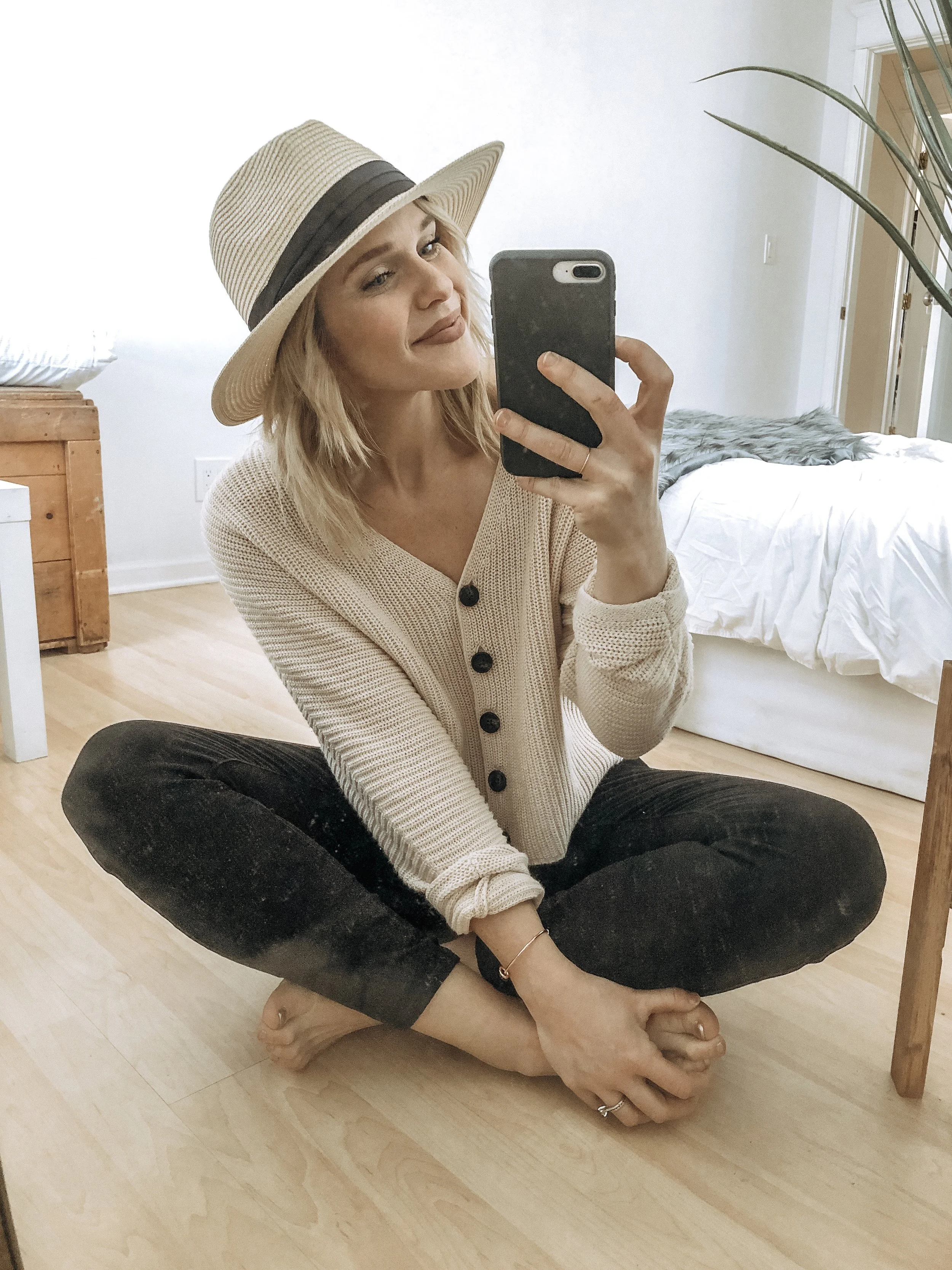 American Eagle has literally EVERYTHING on sale + you NEED this sweater!