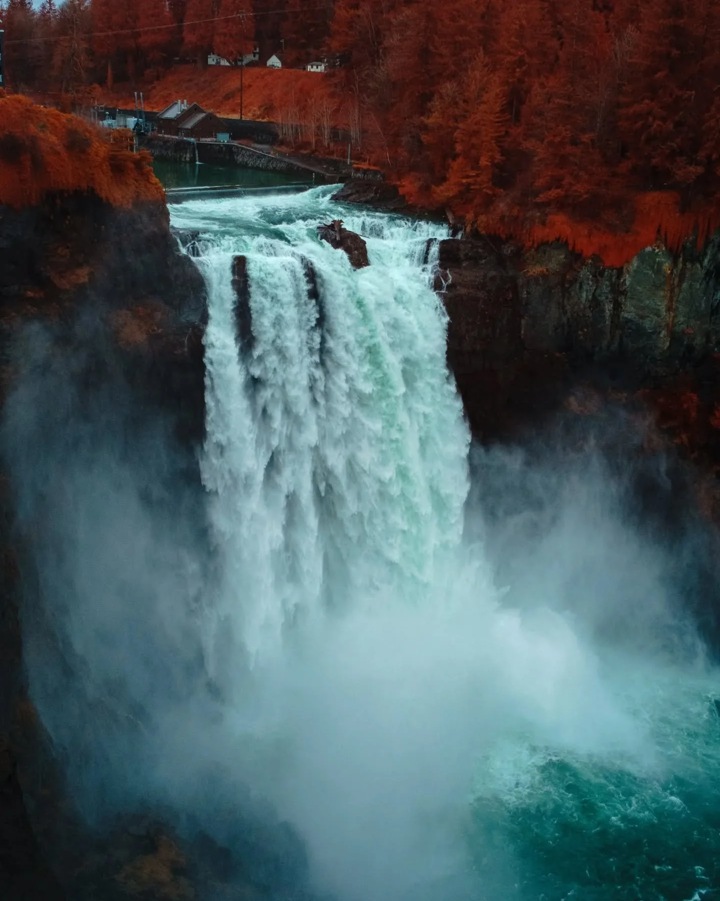 Two things, infrared is rad and yes that is the waterfall from the Twin Peaks intro.

#infraredphotography #infrared #pacificnorthwest #snoqualmiefalls #astoria #oregon #oregoncoast  #washington #photography #travel #sonyalpha #canon