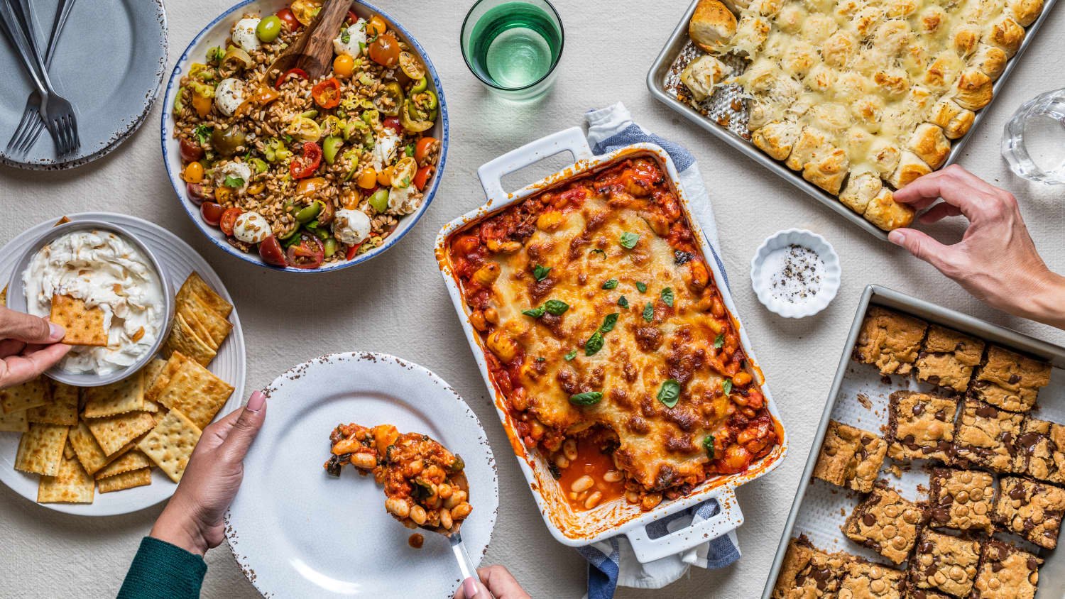 December: Holiday Party