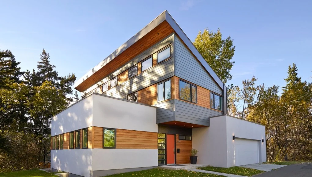 E3 Architecture’s Urban Tree House takes advantage of its natural surrounding, providing the homeowners with green views from every room. Image Credit: E3 Architecture