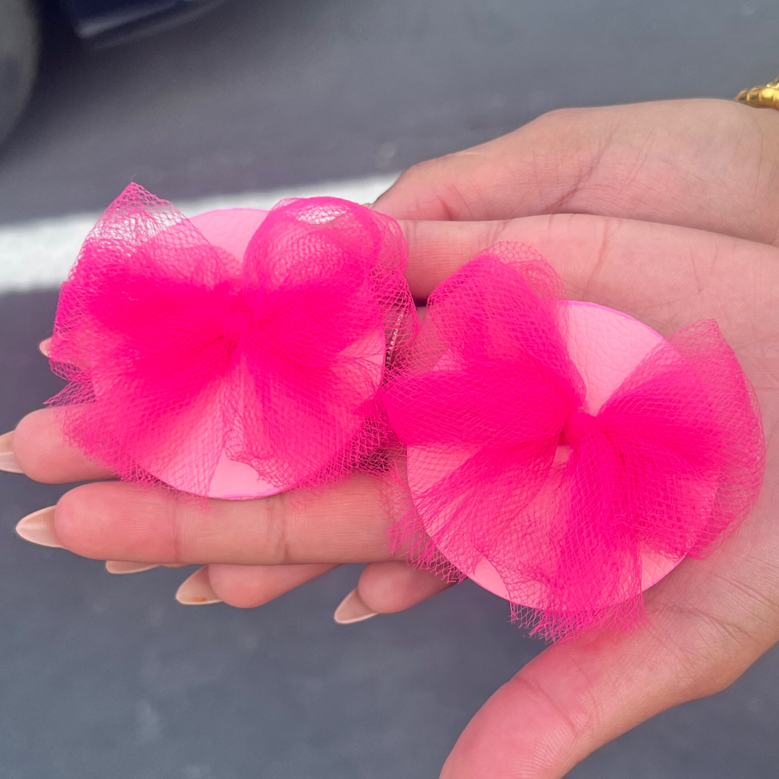 F8ADD352-05C8-4C0D-BA90-57B2B46AE896