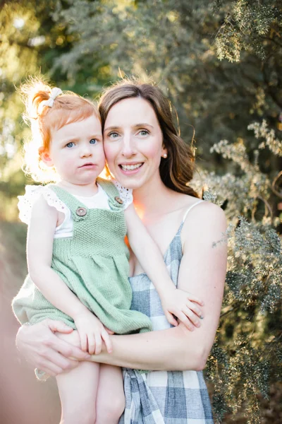 Hawthorn family photographer mother and girl daughter backlight natural sunset melbourne summer
