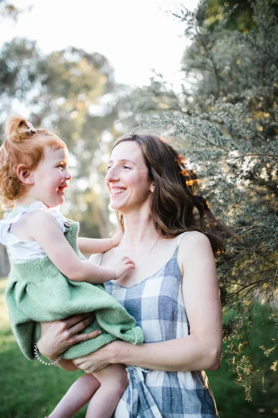 Hawthorn family photographer mother and girl daughter backlight natural sunset melbourne candid summer
