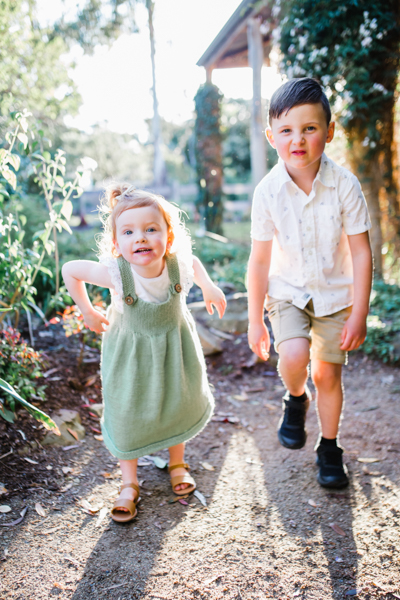 Ivanhoe East family photographer brother sister backlight natural sunset melbourne candid summer red head little girl 