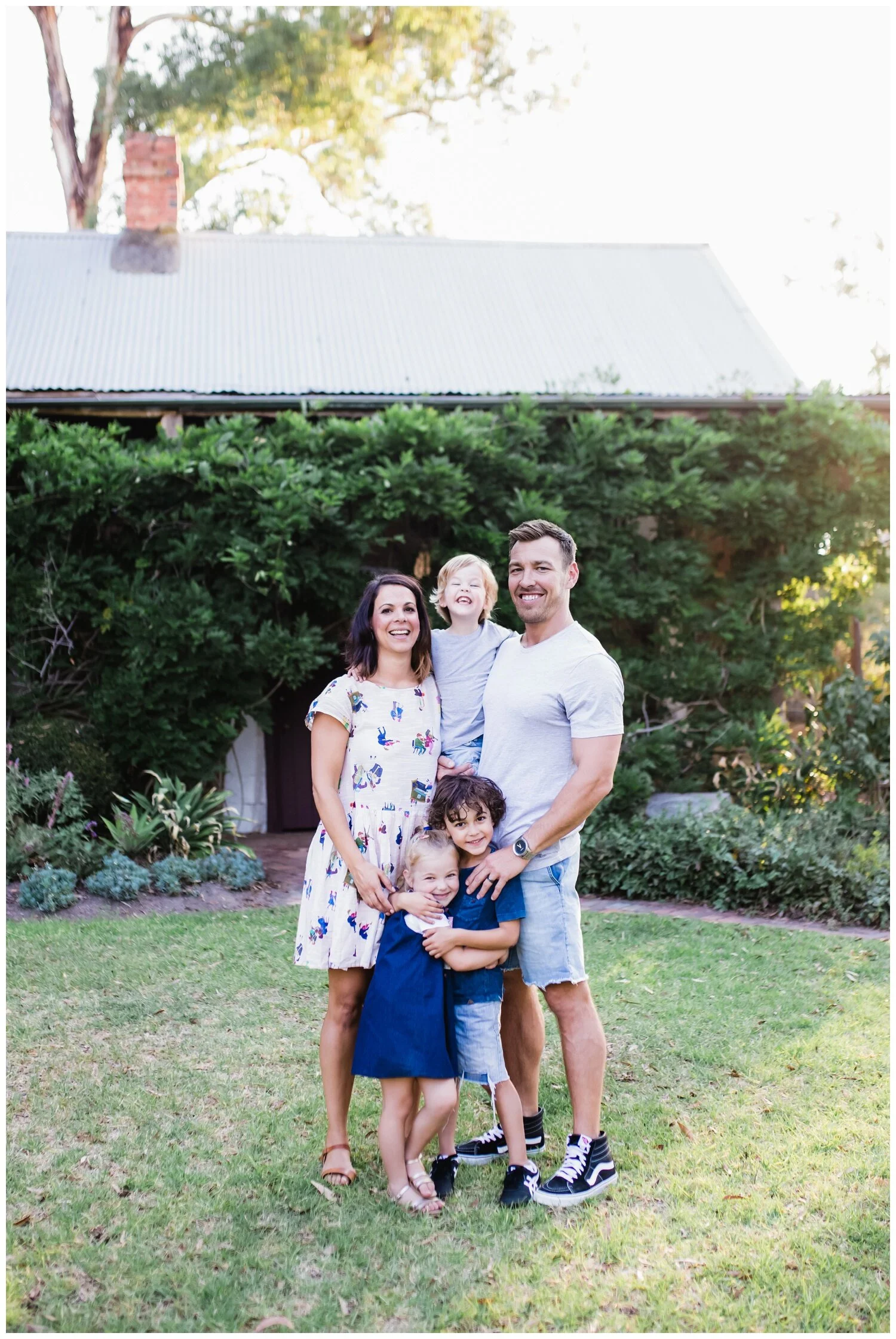 Glen Waverly family photographer. Natural family photography. Siblings. Brother and sister. Backlight. Natural light. Sunset. Sunrise. Melbourne. Candid summer autumn spring garden