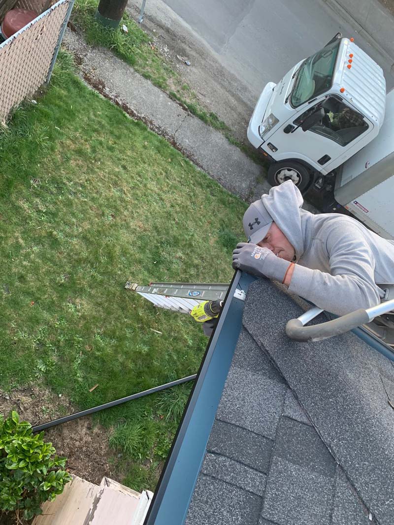 Gutter-Service-Fremont-WA.jpg