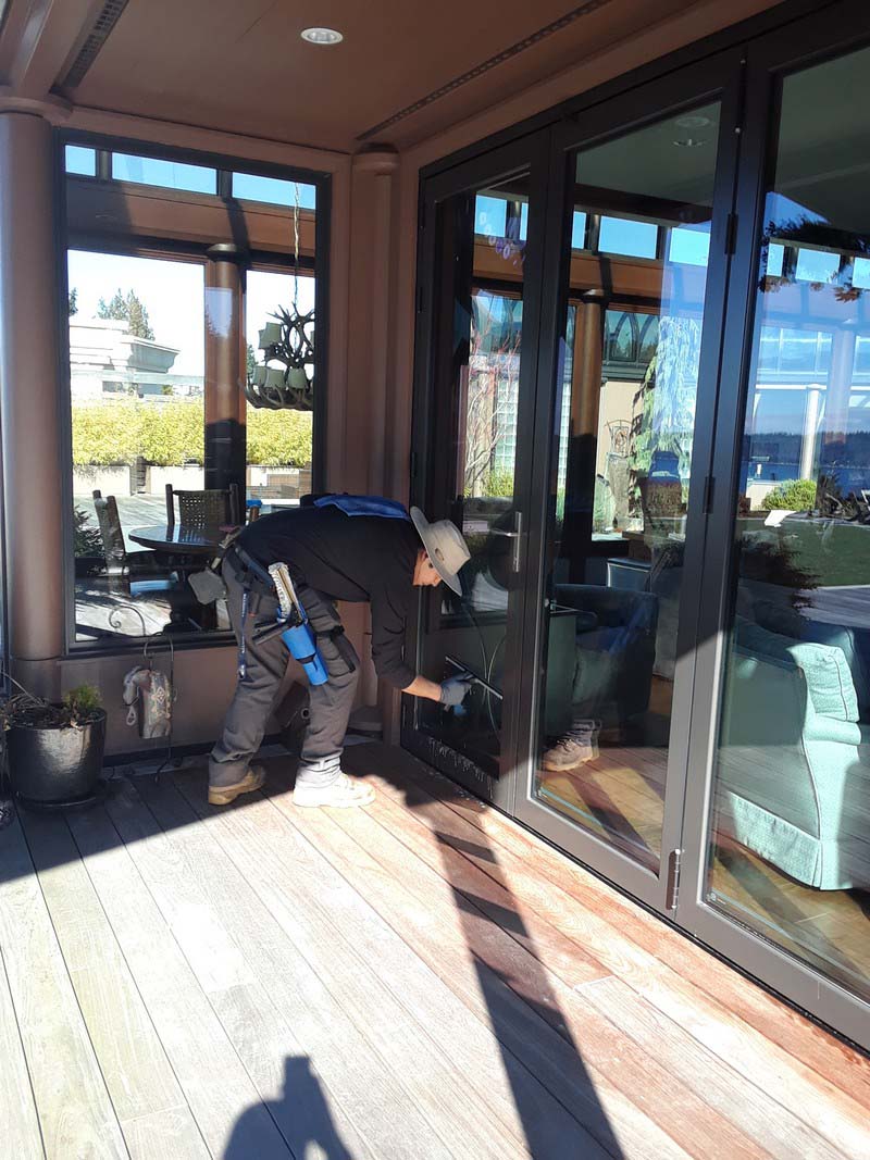 Window-Washing-Issaquah-WA.jpg