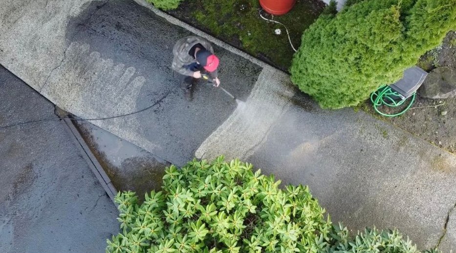 Seattle pressure washing