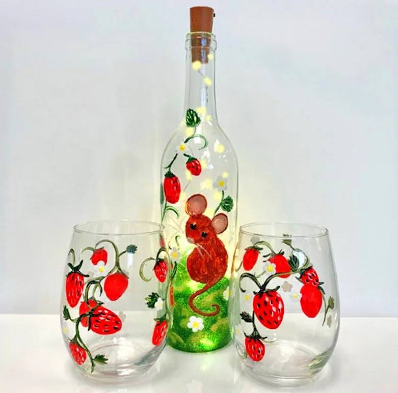 strawberry mouse set.jpeg