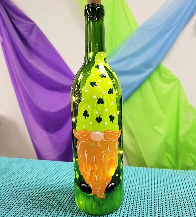 irish+gnome+wine+bottle.jpg