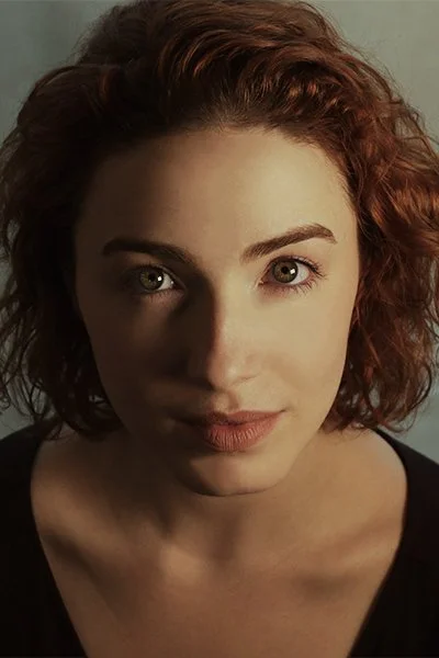 KelseyClaireHeadshot.jpg
