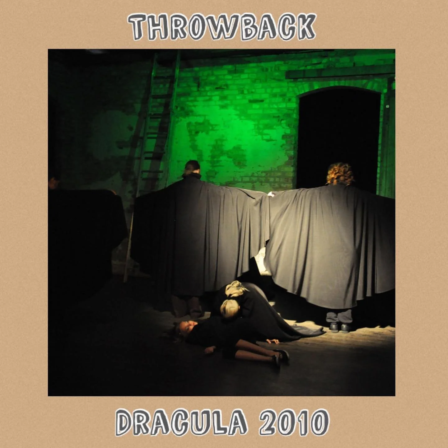 THROWBACK
En något läskigare och mer mystisk Throwback till 2010 då vi satte upp Dracula med ungdomsgruppen. 
Minns du?