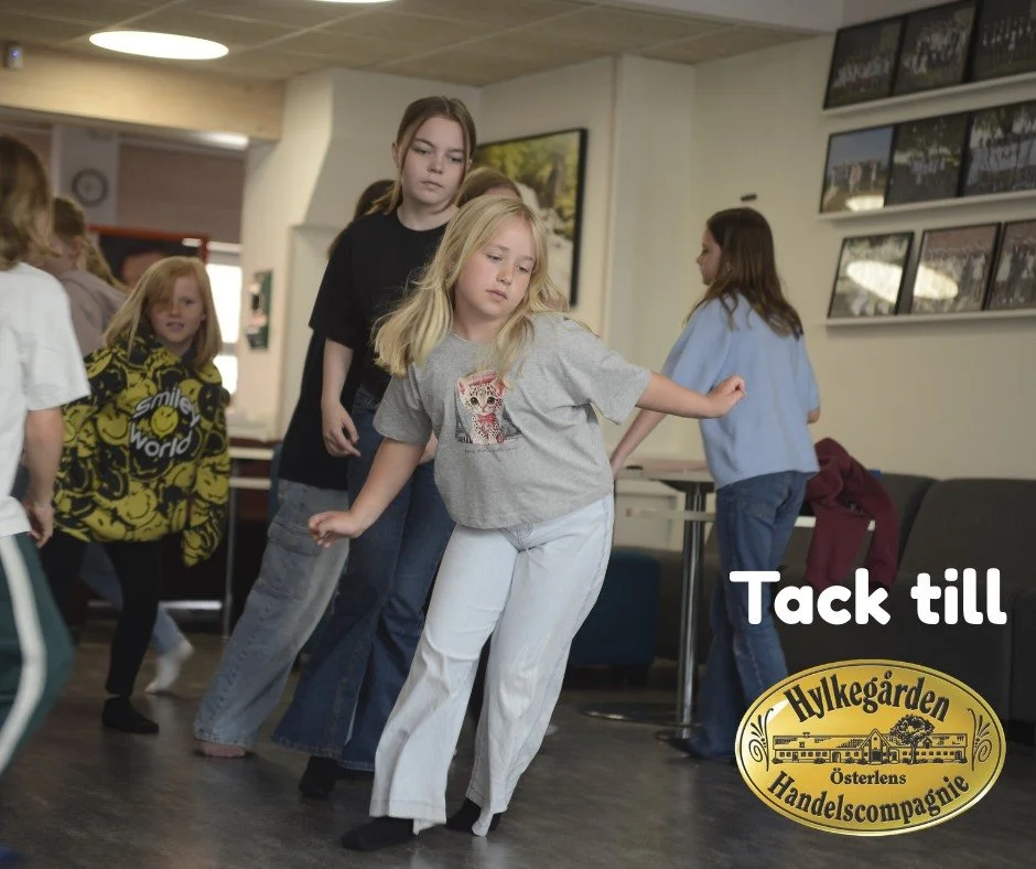 Stort tack till v&aring;ra k&auml;ra grannar p&aring; Hylkeg&aring;rden som &auml;ven de har sponsrat oss flera &aring;r i rad. Ni &auml;r viktiga f&ouml;r oss och vi &auml;r tacksamma att ha ert st&ouml;d! <3