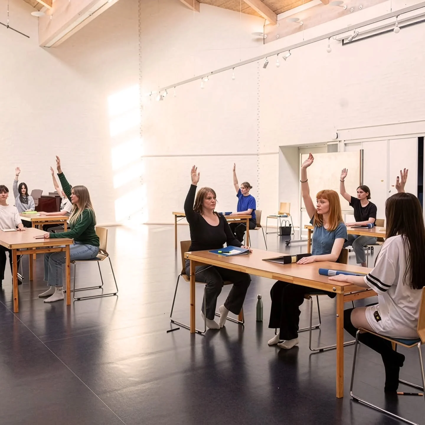 🧡 VI S&Ouml;KER EN TILL STYRELSEMEDLEM 🧡
En ungdom beh&ouml;vs 💥
Inval p&aring; &aring;rsm&ouml;tet 21 mars kl 14.00
Varf&ouml;r en ungdom?
⚖️Vi vill ha balans i representationen - var med och bygg framtiden f&ouml;r denna b&auml;sta och supervikt