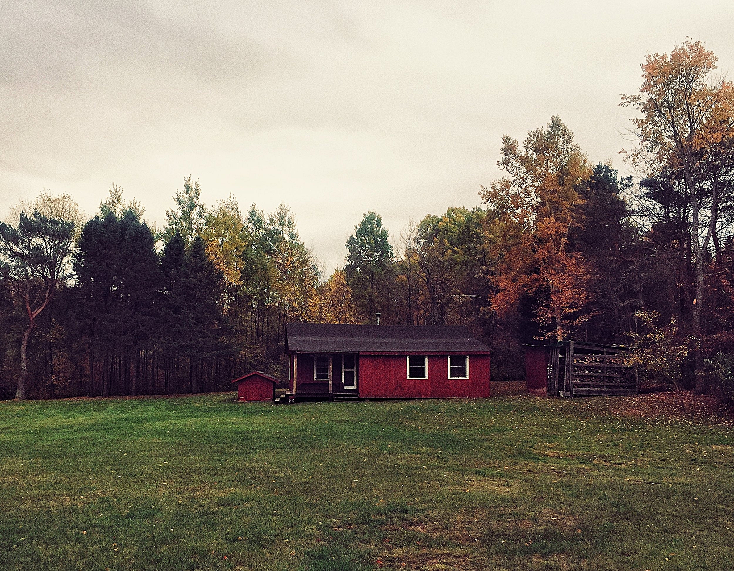  The Doll House in Owls Head, N.Y.,&nbsp;one of the many cabins where Richard Matt and David Sweat stayed during their time on the run.&nbsp; (Chelsia Rose Marcius/October 16, 2016)&nbsp;  
