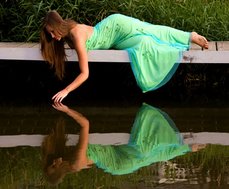 679105__reflection-in-green_t.jpg