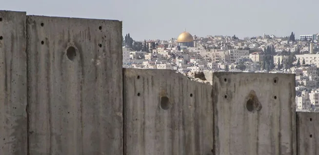 jerusalem-behind-wall.jpg