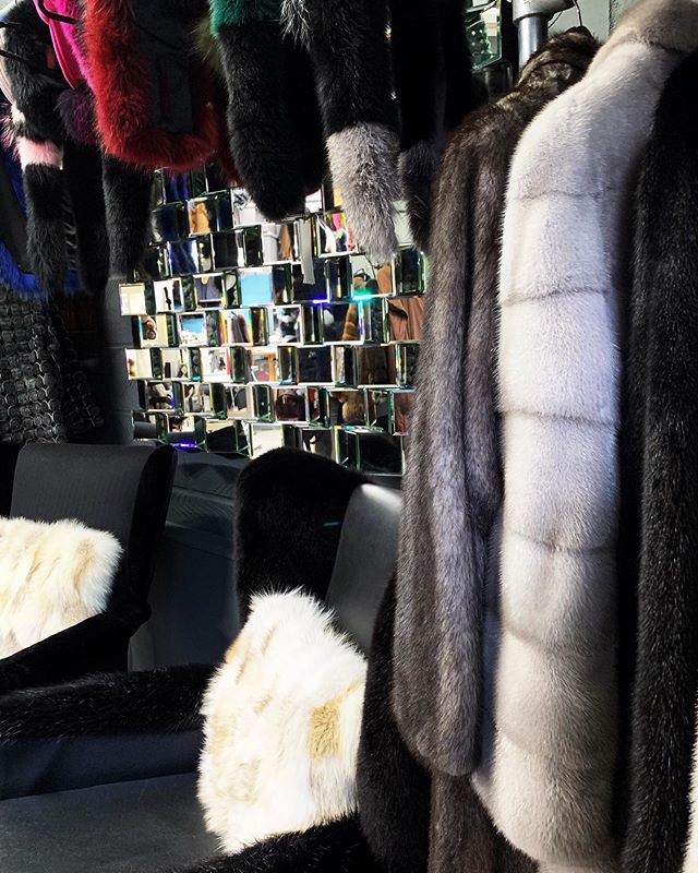 Morning tea and coffee at our beautiful showroom 🍵 ☕️ @rebeccabradleylondonfur  #startoftheday #furlovers #fur #comeseeus #igdaily