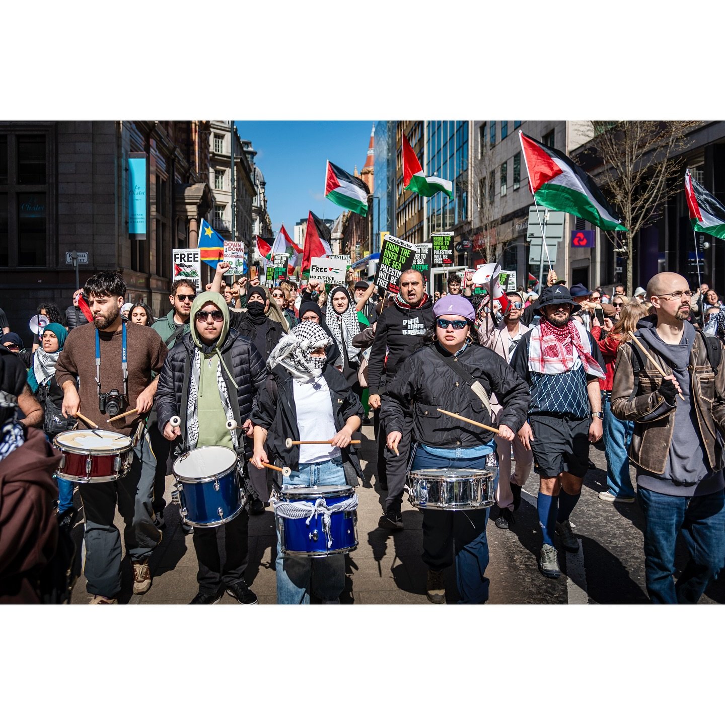 Leeds March for Palestine 05.04.25
This Saturdays rally and march was met with a Pro Israeli counter-demonstration outside the city’s Art Gallery.
As the march made its way through the city streets, it encountered a small group of Pro Israelis