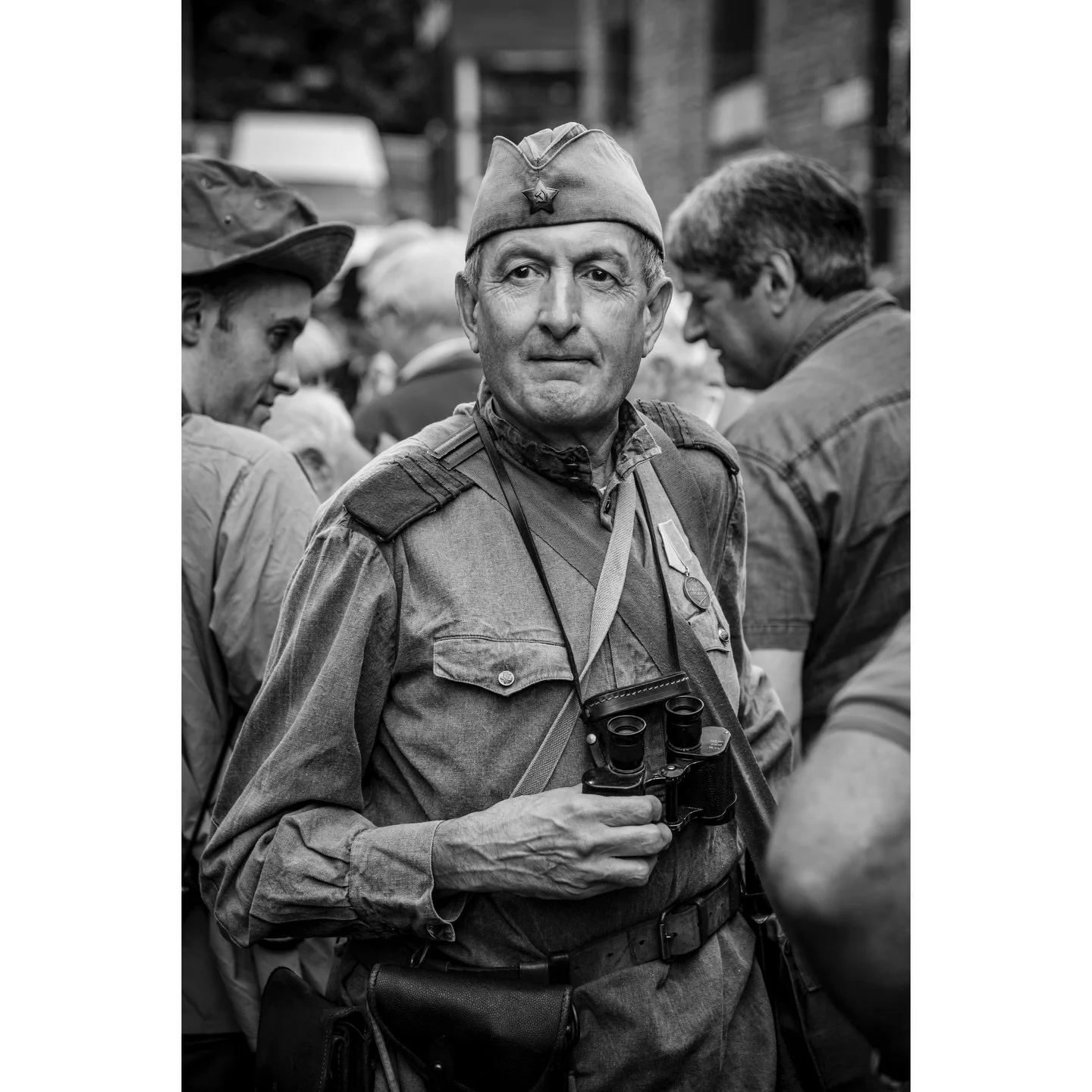 Brighouse 1940&rsquo;s Weekend Folk.
From the 2019 archive. The original shots were all in colour for commercial purposes, however, my personal preference was for Black &amp; White. Some of these were not included in the final collection at the time.