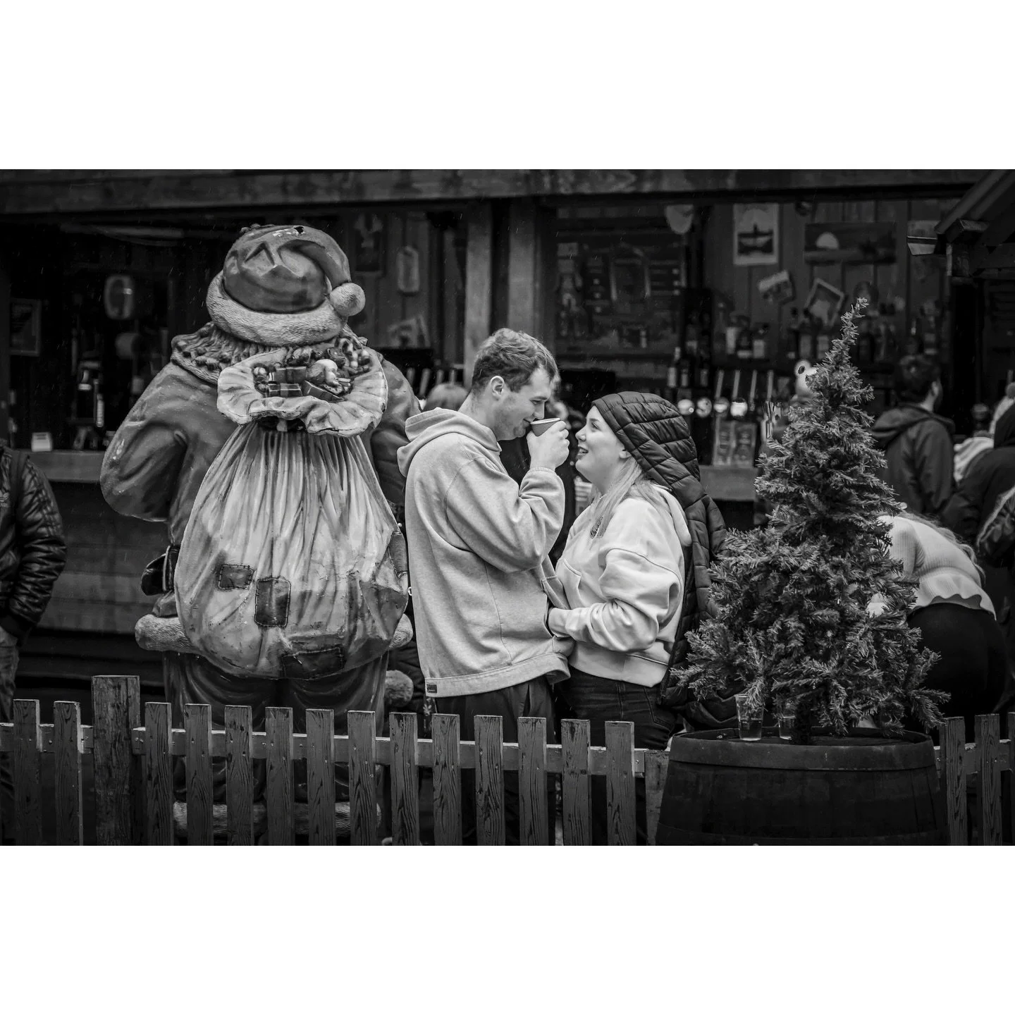 Random snaps from a rainy Leeds afternoon.

#leeds #igersleeds #streetphotography #blackandwhite #loveleeds