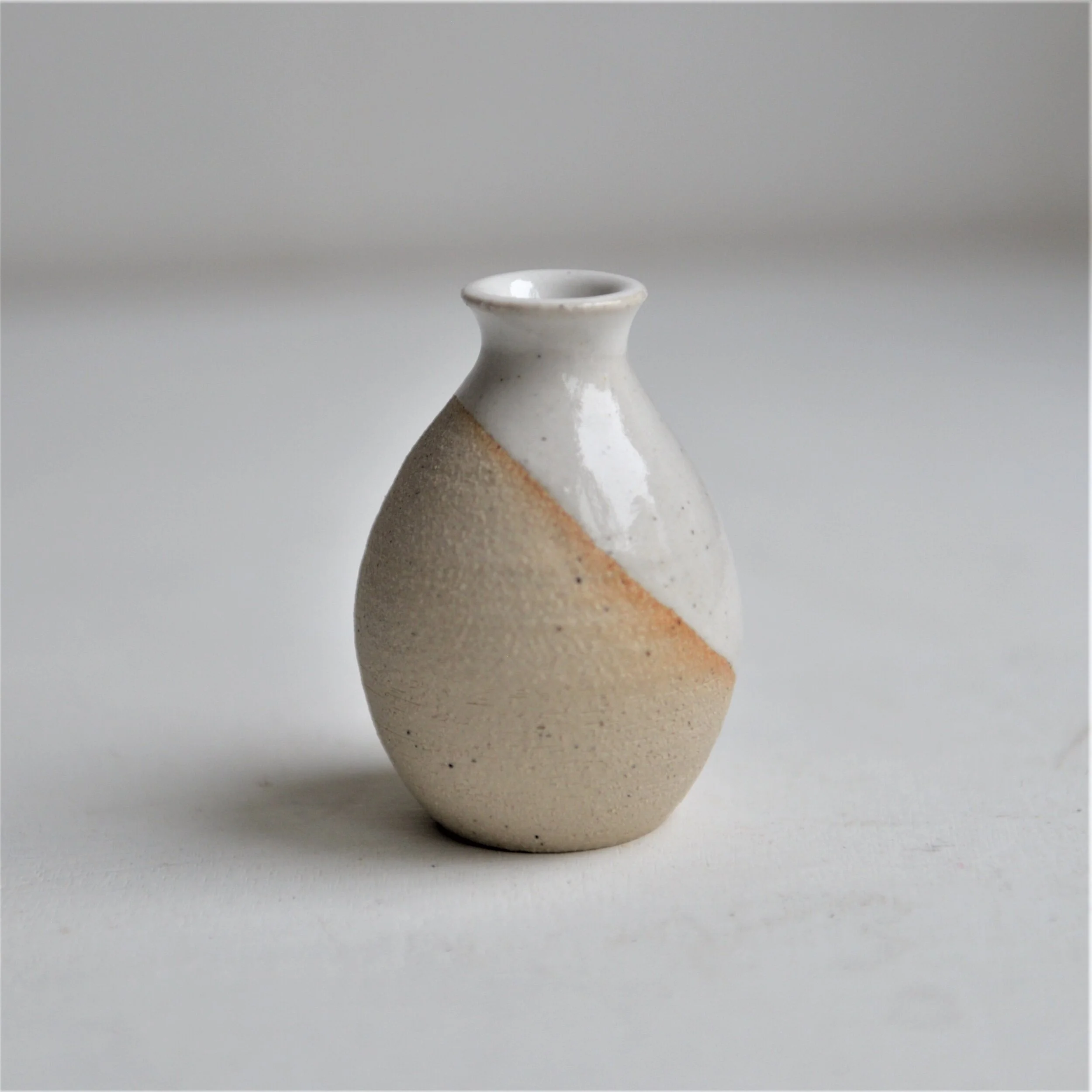 8B7FA36B-5E1C-46ED-B997-759923CE182A