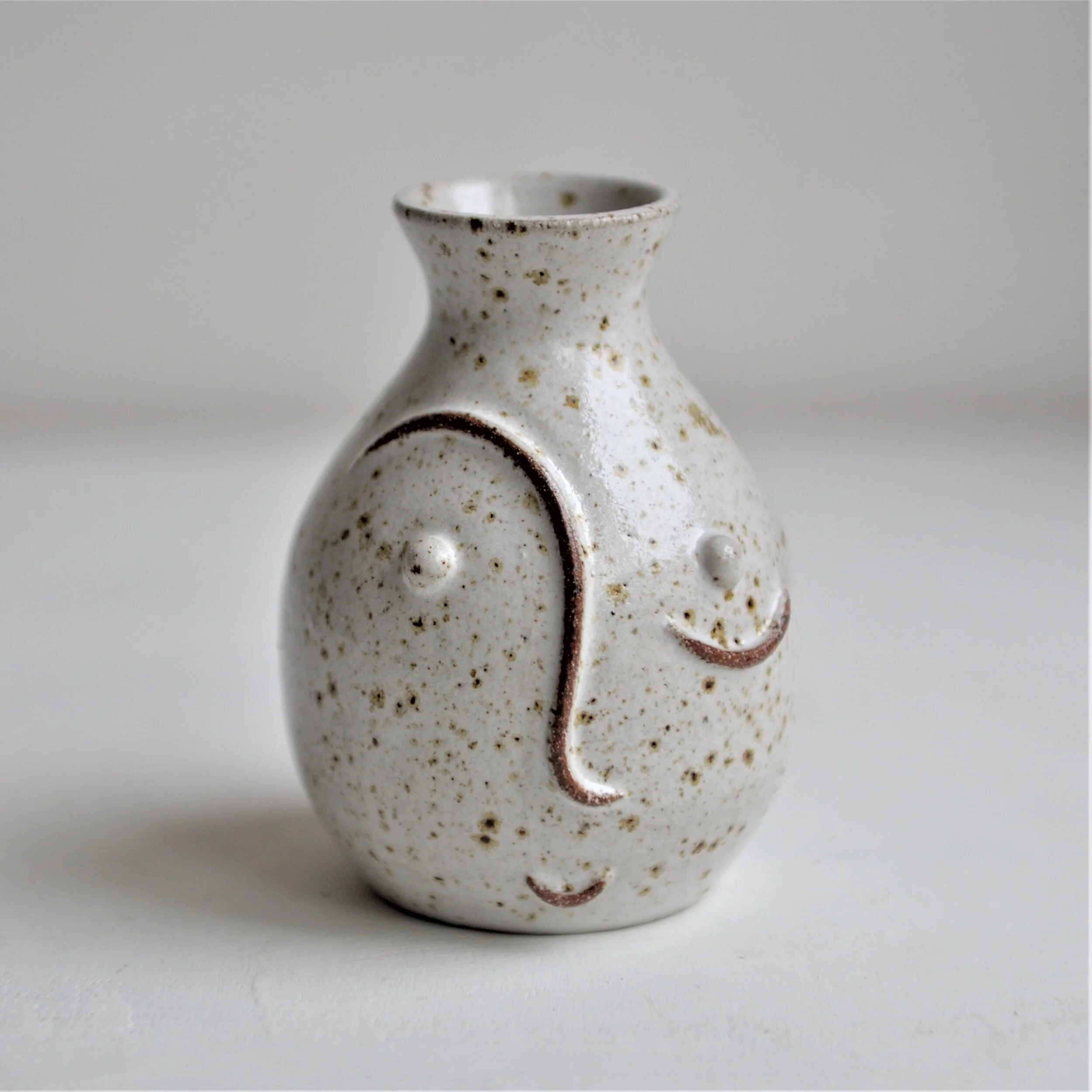 E8E18319-DA4C-48F4-9ECD-9FC82BDF05EB