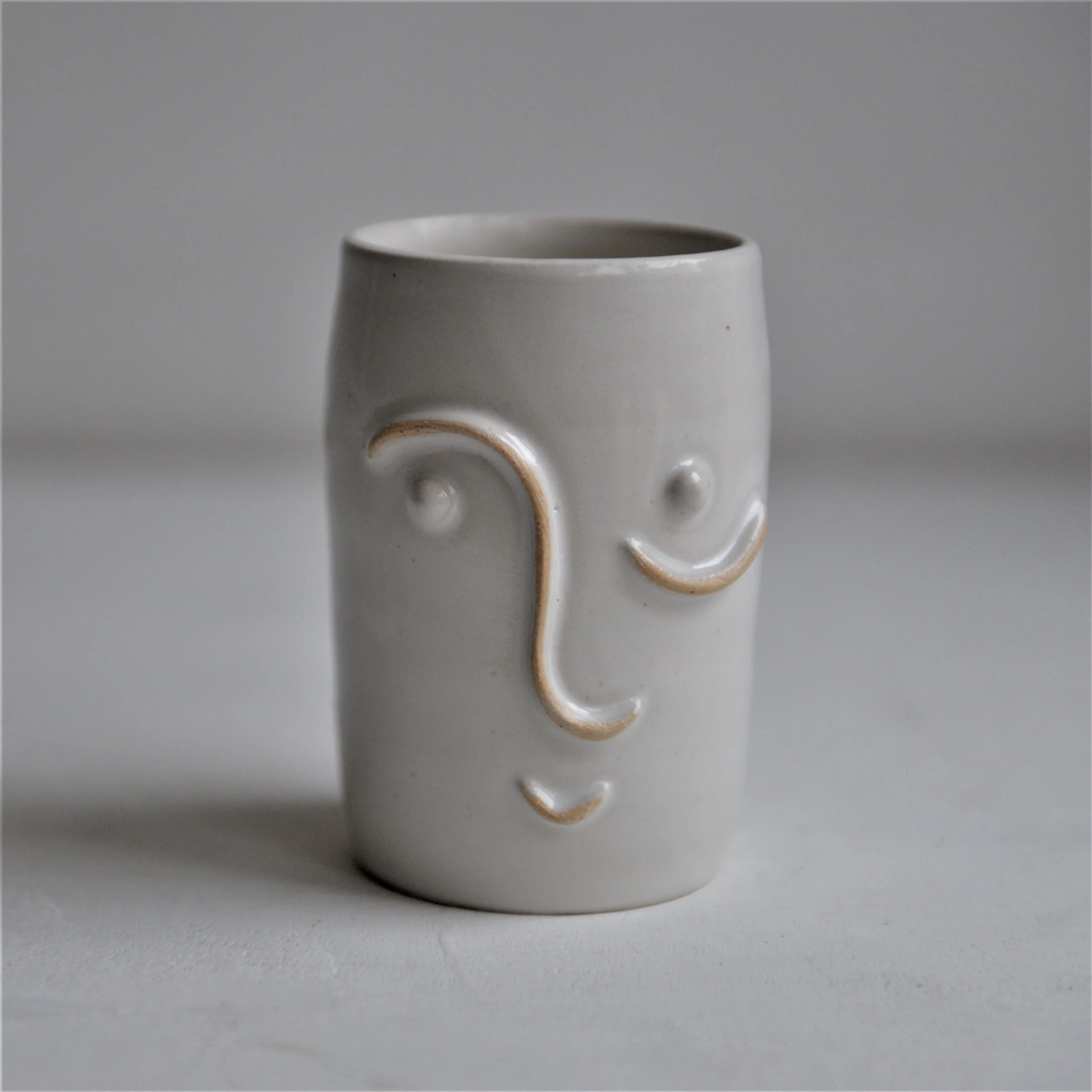 9985E4AA-8A81-4AC9-BE32-0D8F34E53849