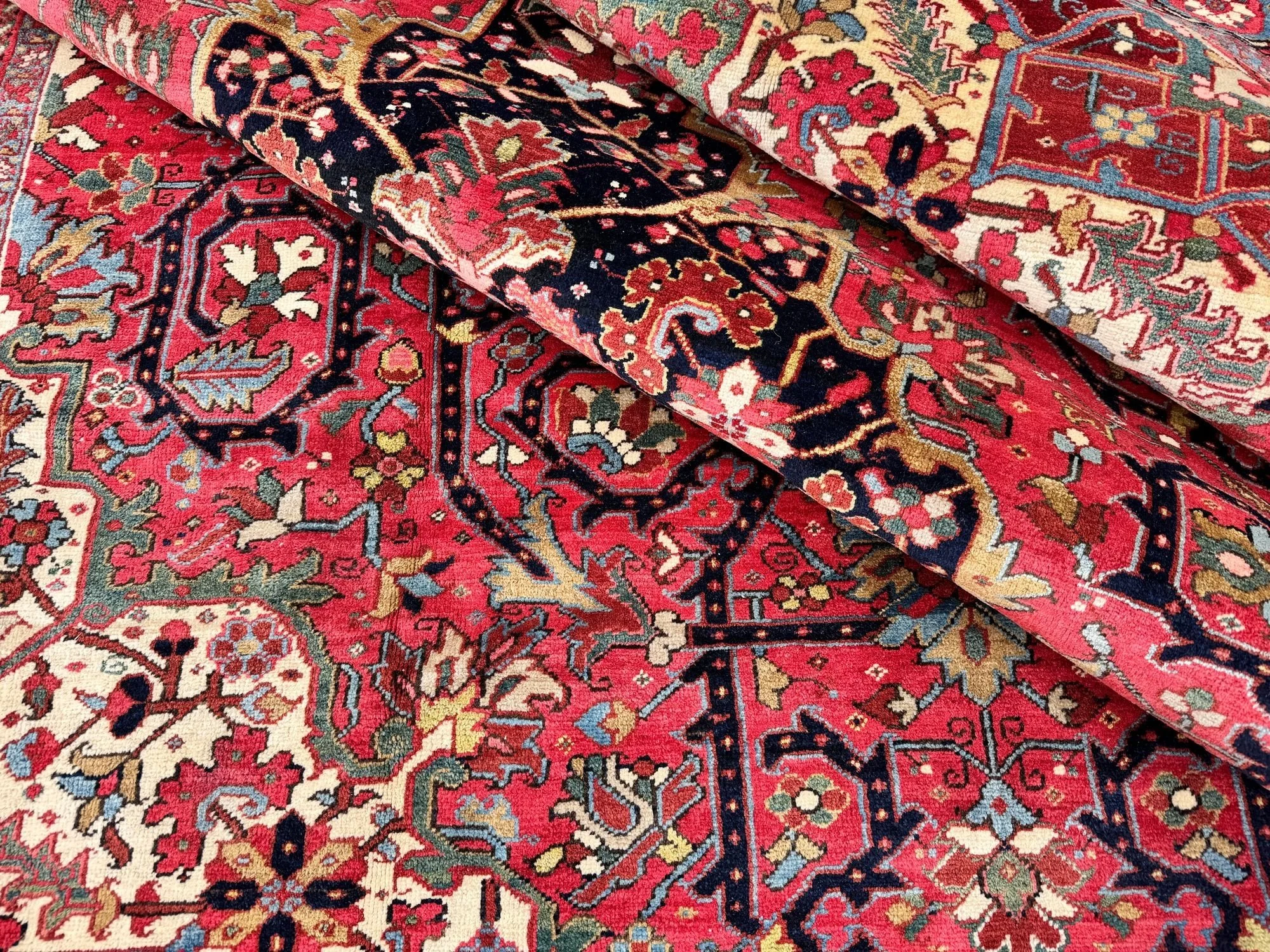 15_25_12_00001_15_Antique_Persian_Heriz_Carpet.jpeg