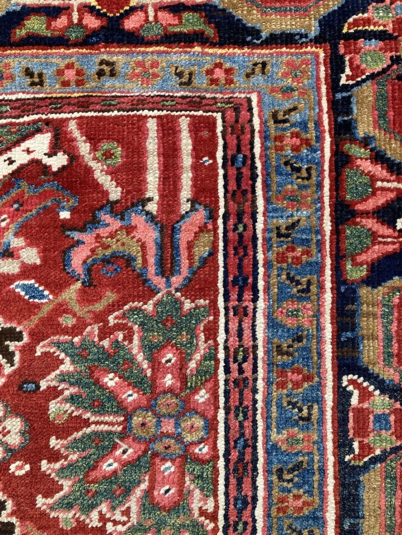 12_22_15_00002_11_antique_persian_heriz_carpet.jpeg