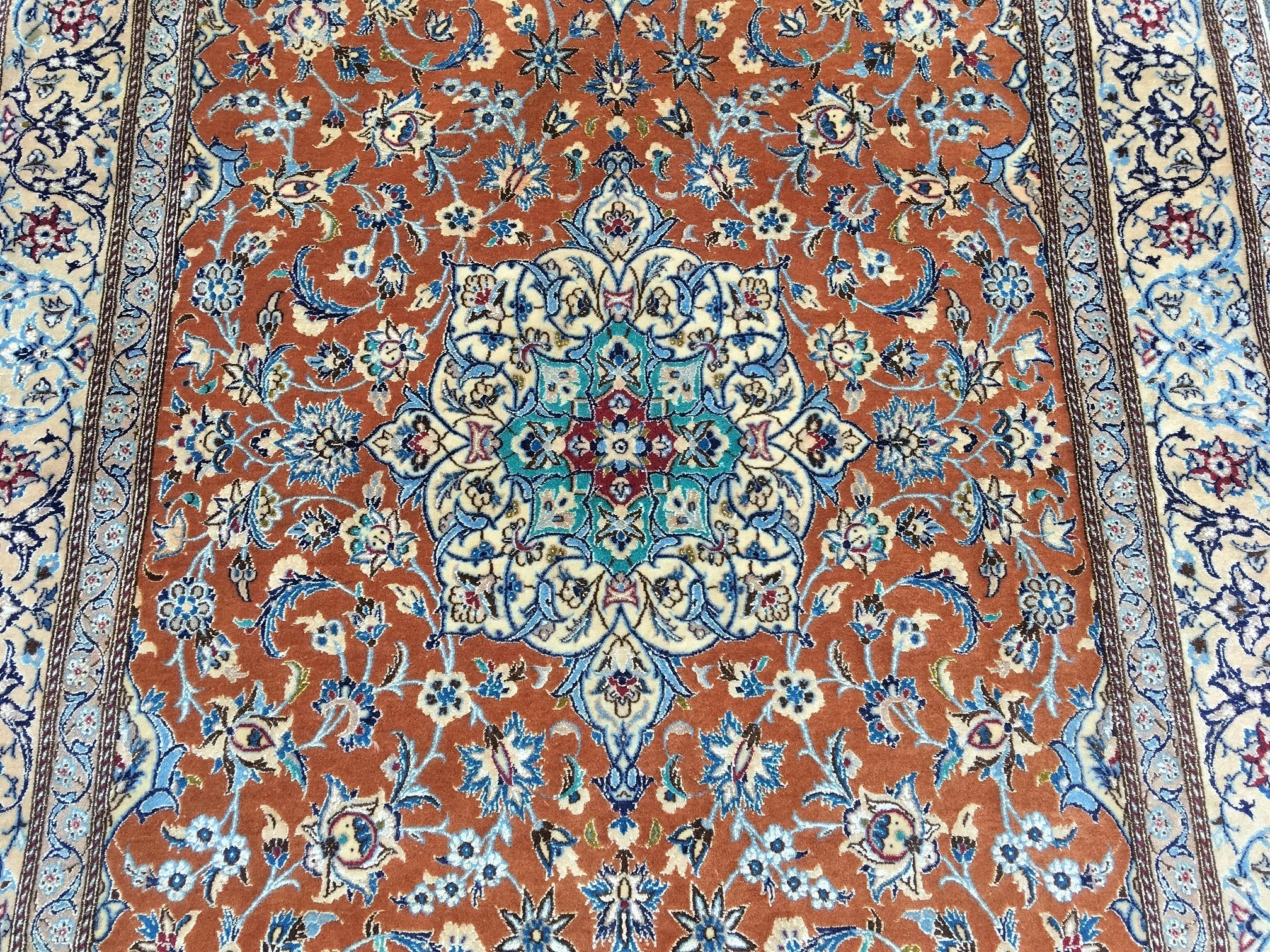 18.56.00002_2.jpg
