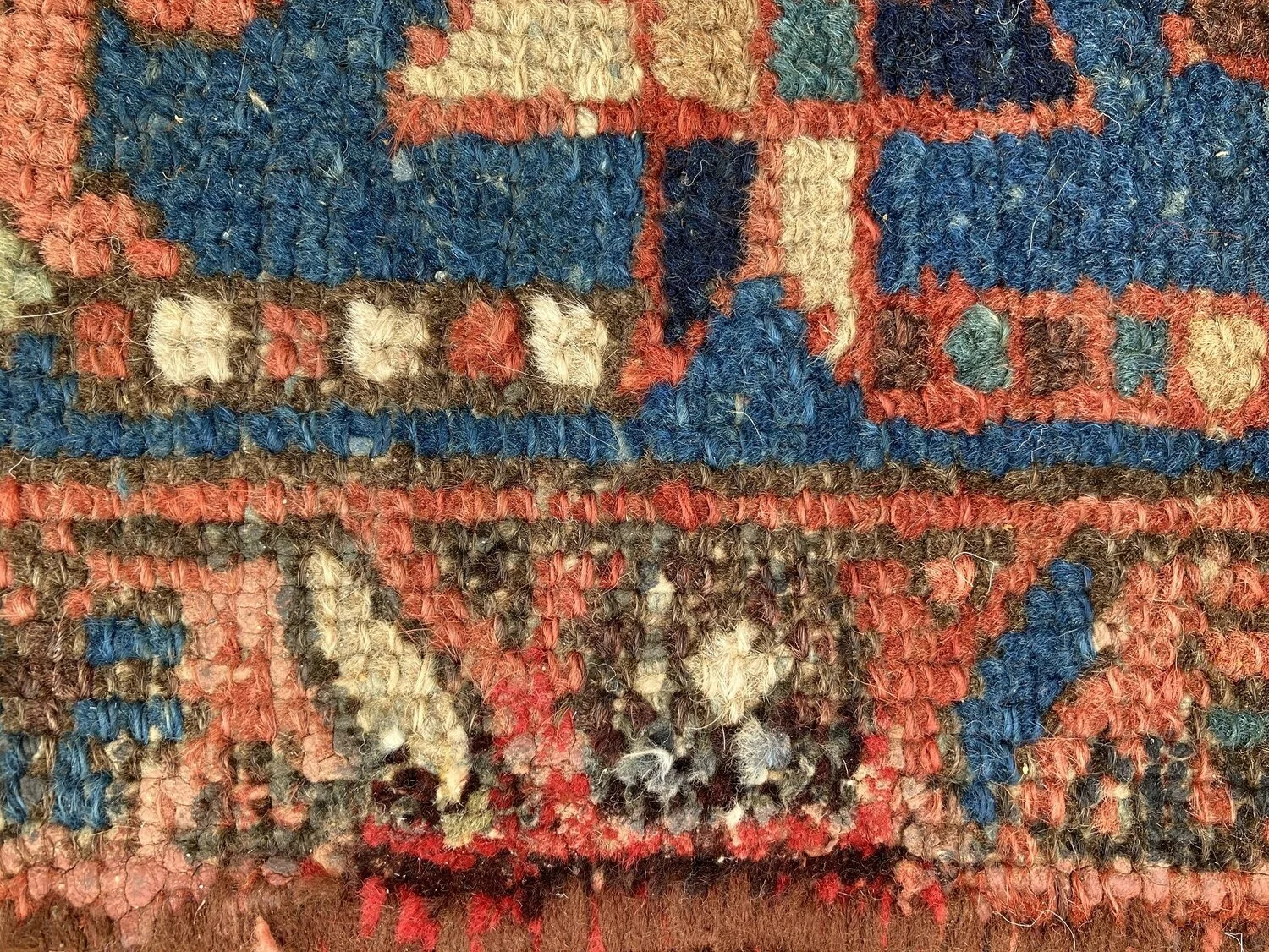 21.11.00004_9 Antique Persian Heriz Runner.jpeg