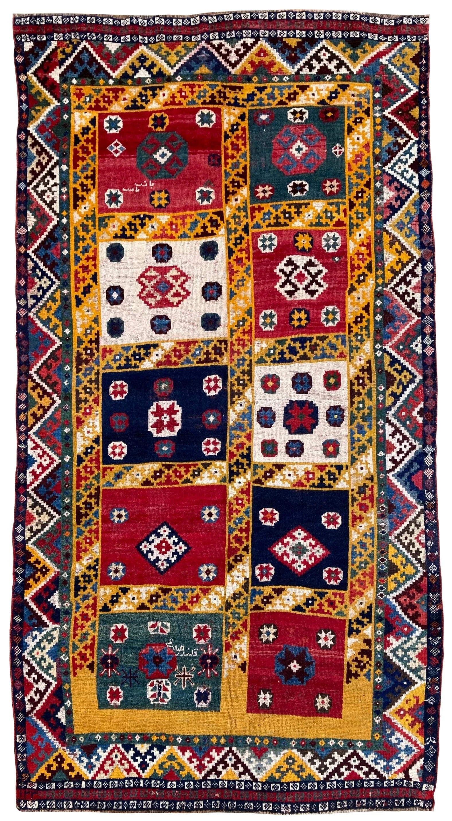 21.15.00001 Antique Persian Gabbeh Qashqai Rug.jpg