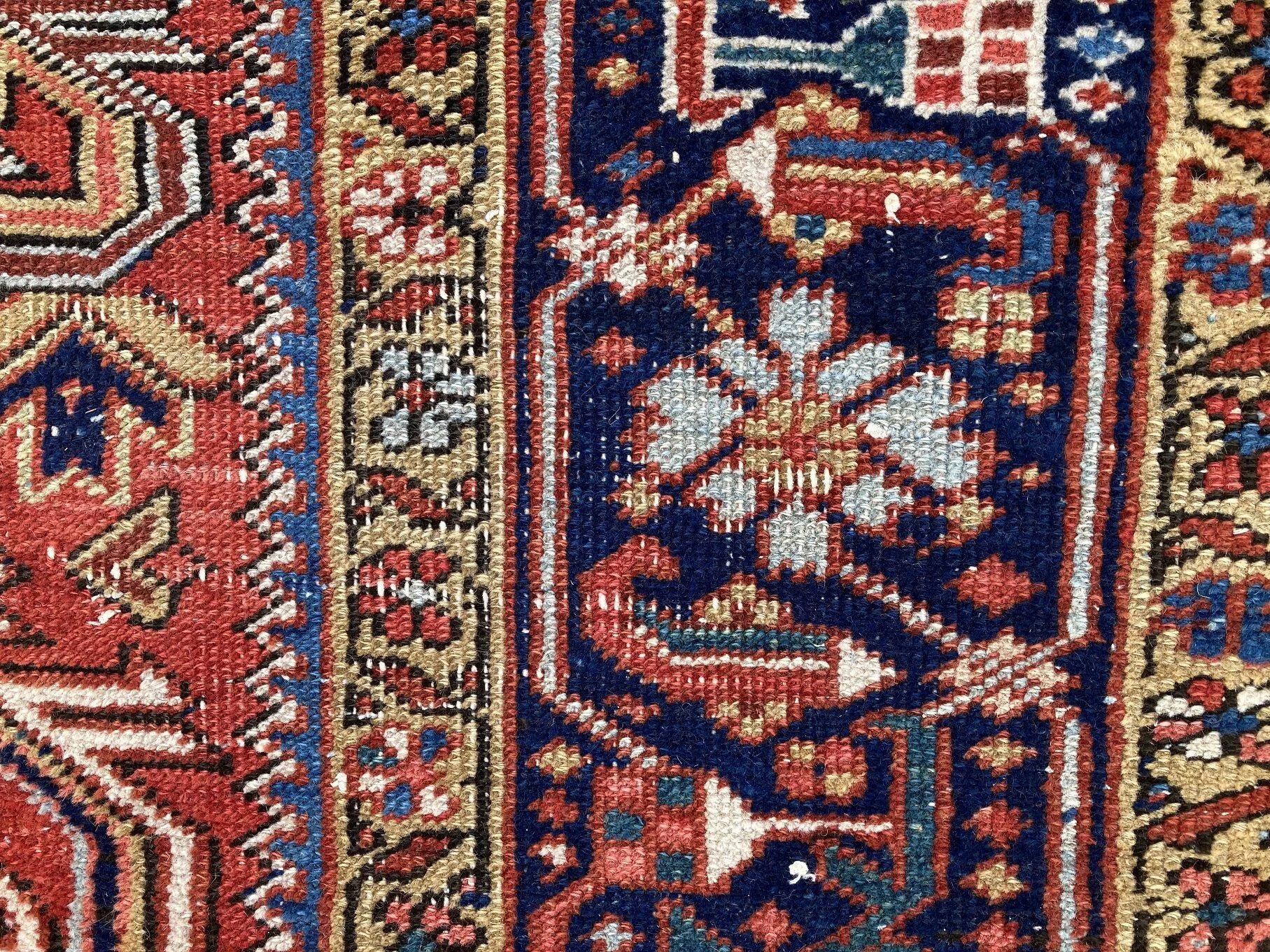 21.16.000001_11 Antique Persian Heriz Carpet.jpg