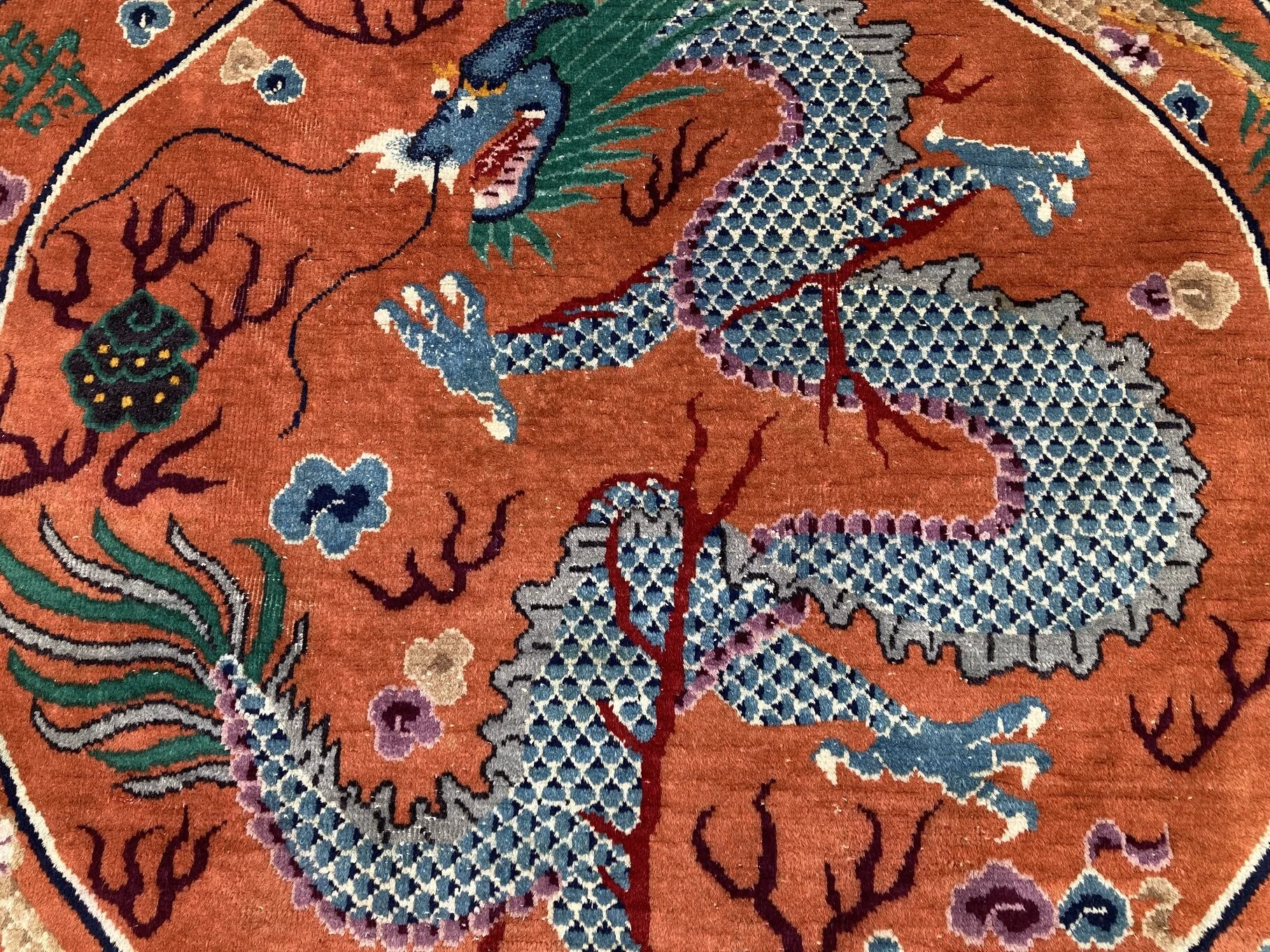 21.20.00001_3 Antique Chinese Art Deco Dragon Round Rug.jpg