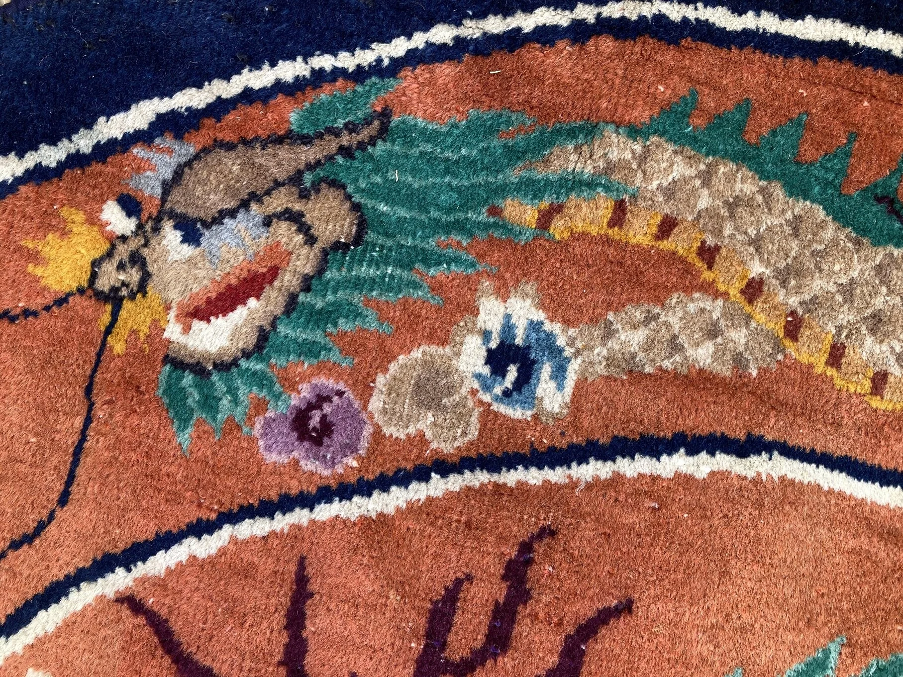 21.20.00001_6 Antique Chinese Art Deco Dragon Round Rug.jpg