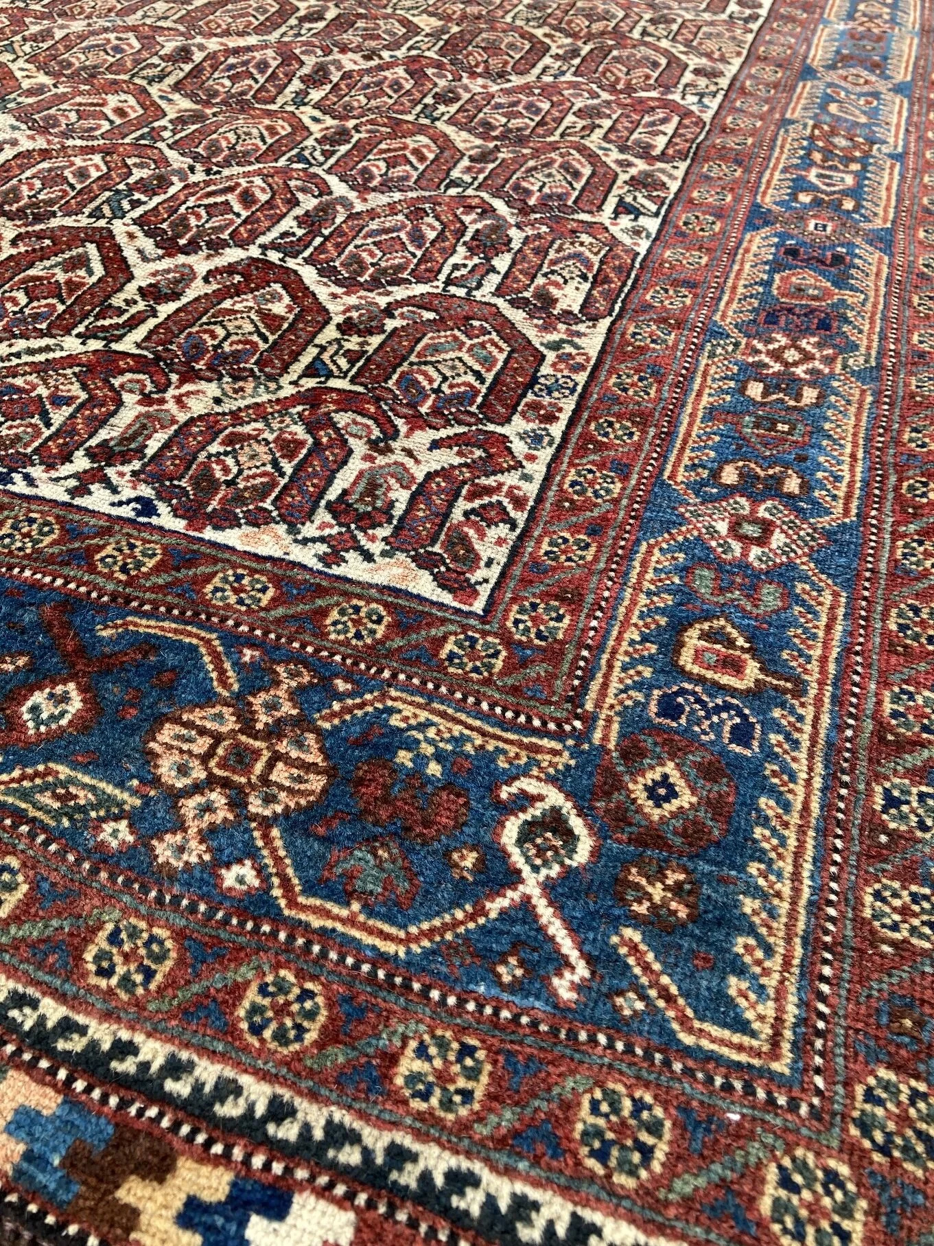 21.22.00003_3 Antique Persian Tribal Qashqai Khamseh Rug.JPG