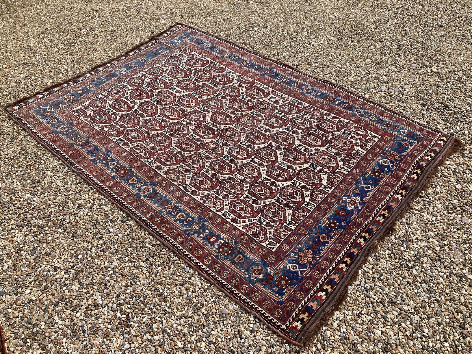 21.22.00003_11 Antique Persian Tribal Qashqai Khamseh Rug.JPG