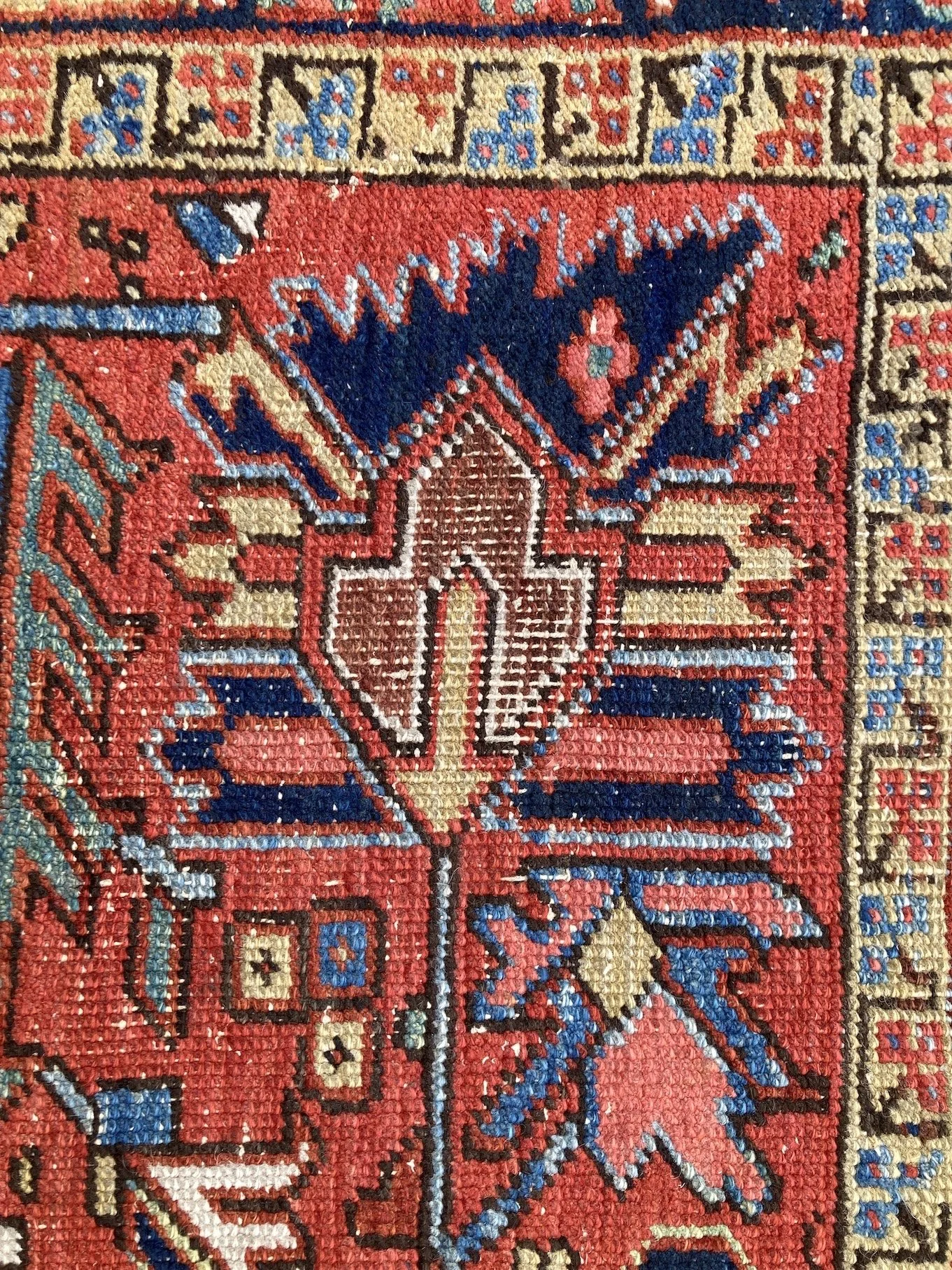220100006_10 Antique Persian Heriz Carpet.JPG