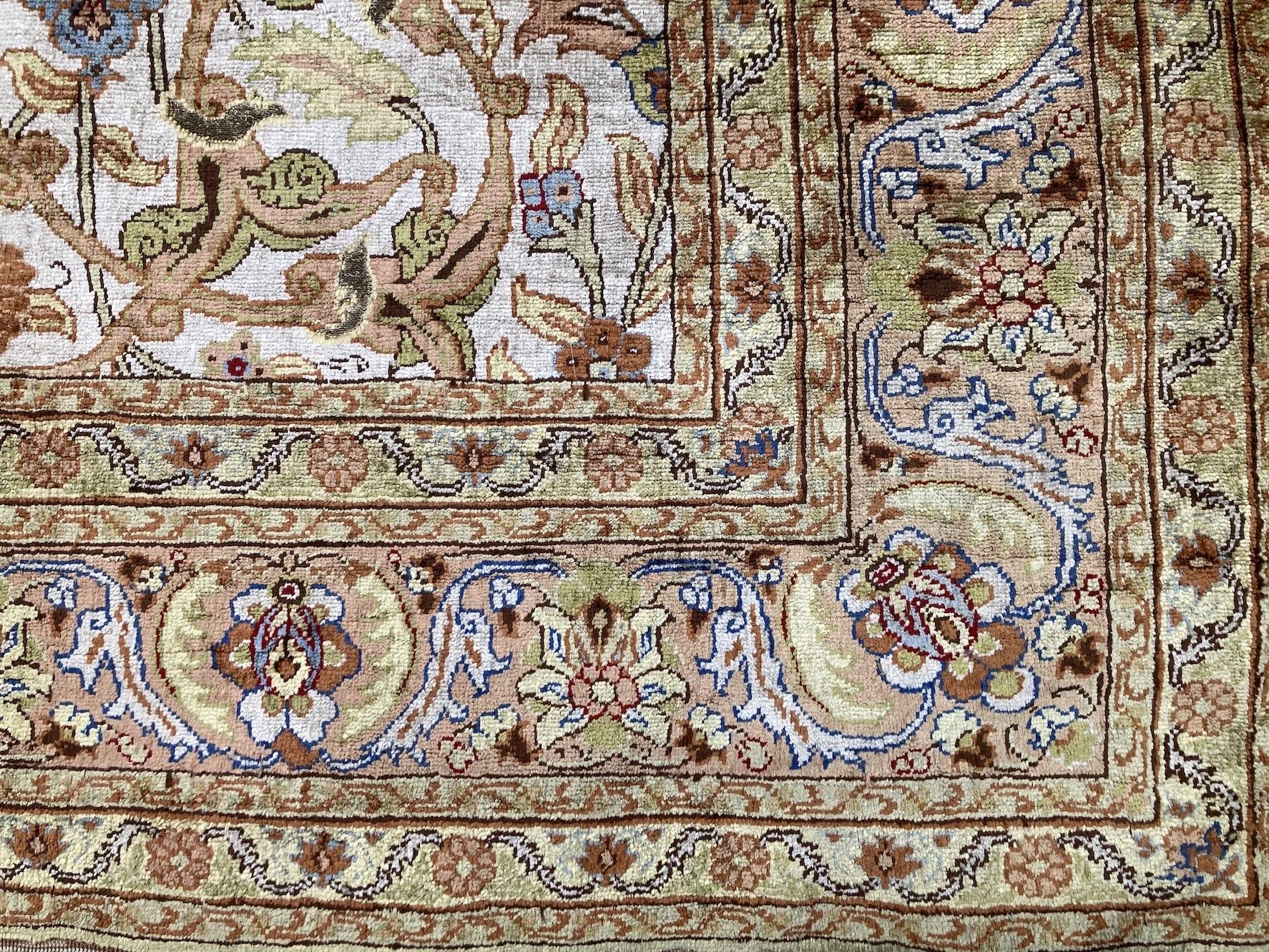 220200002_4 Vintage Turkish Silk Kayseri Rug.JPG