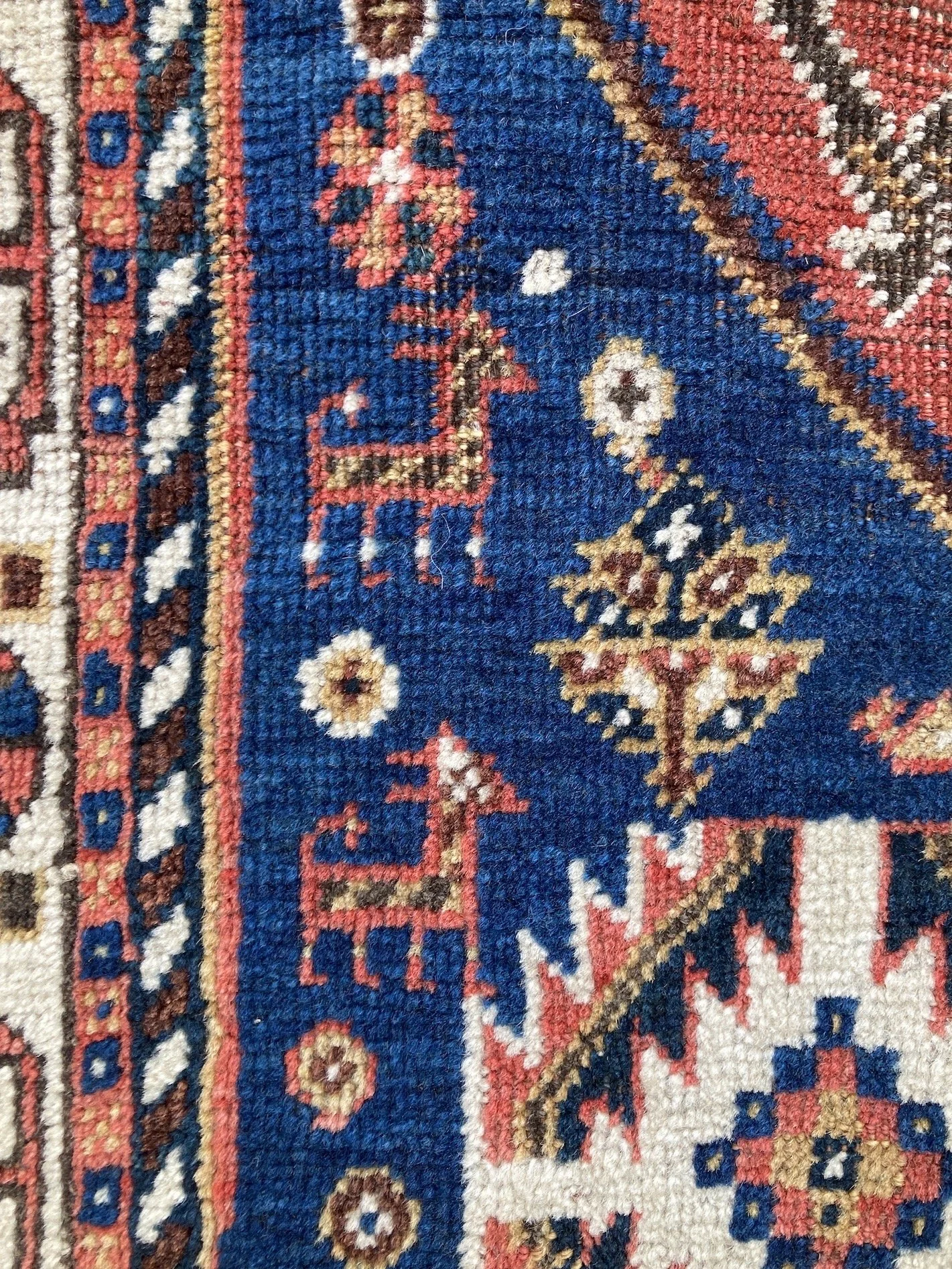220300003_9 Antique Persian Tribal Qashqai Rug.JPG