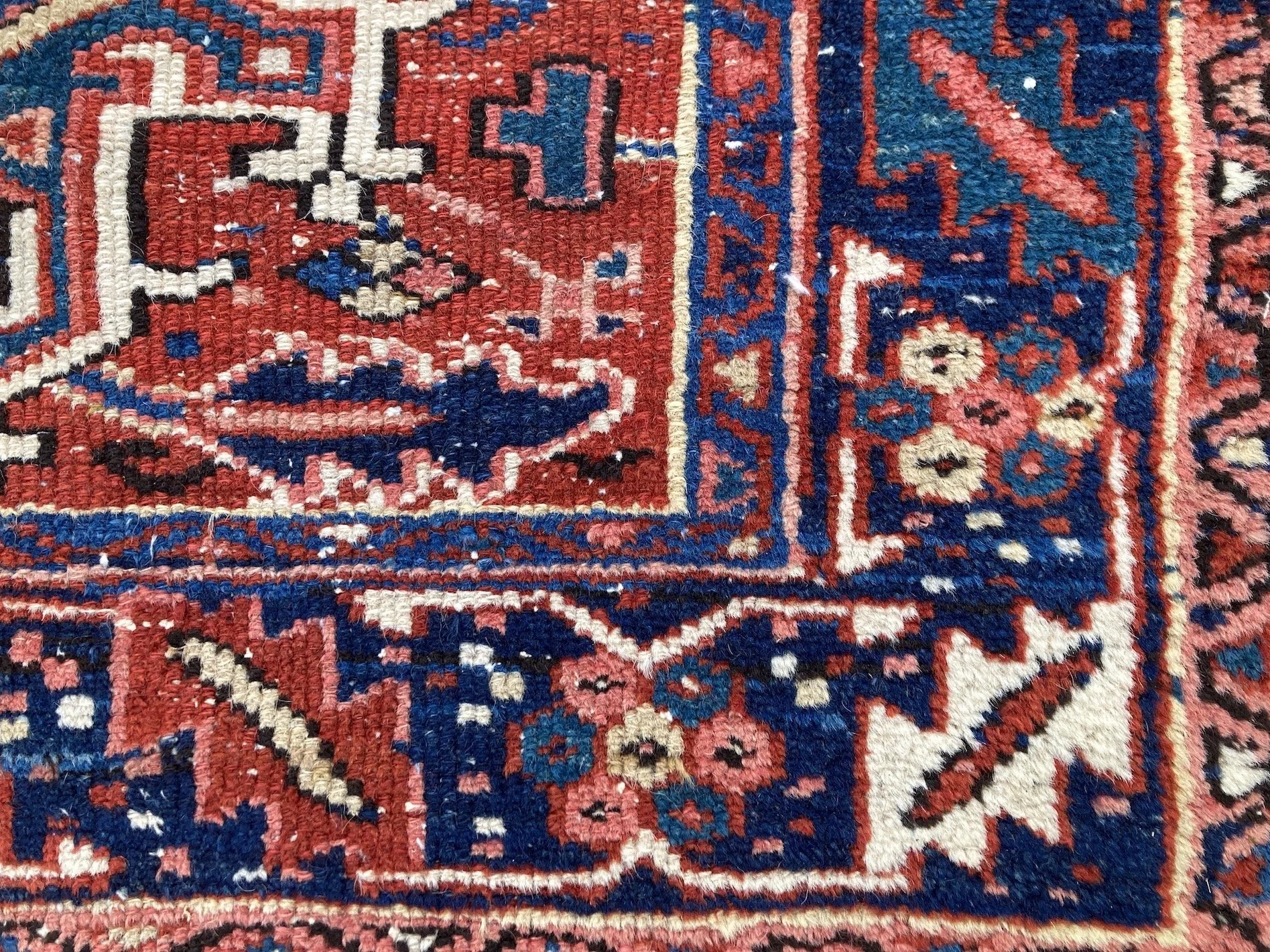 220400001_3 Antique Persian Heriz Rug.JPG