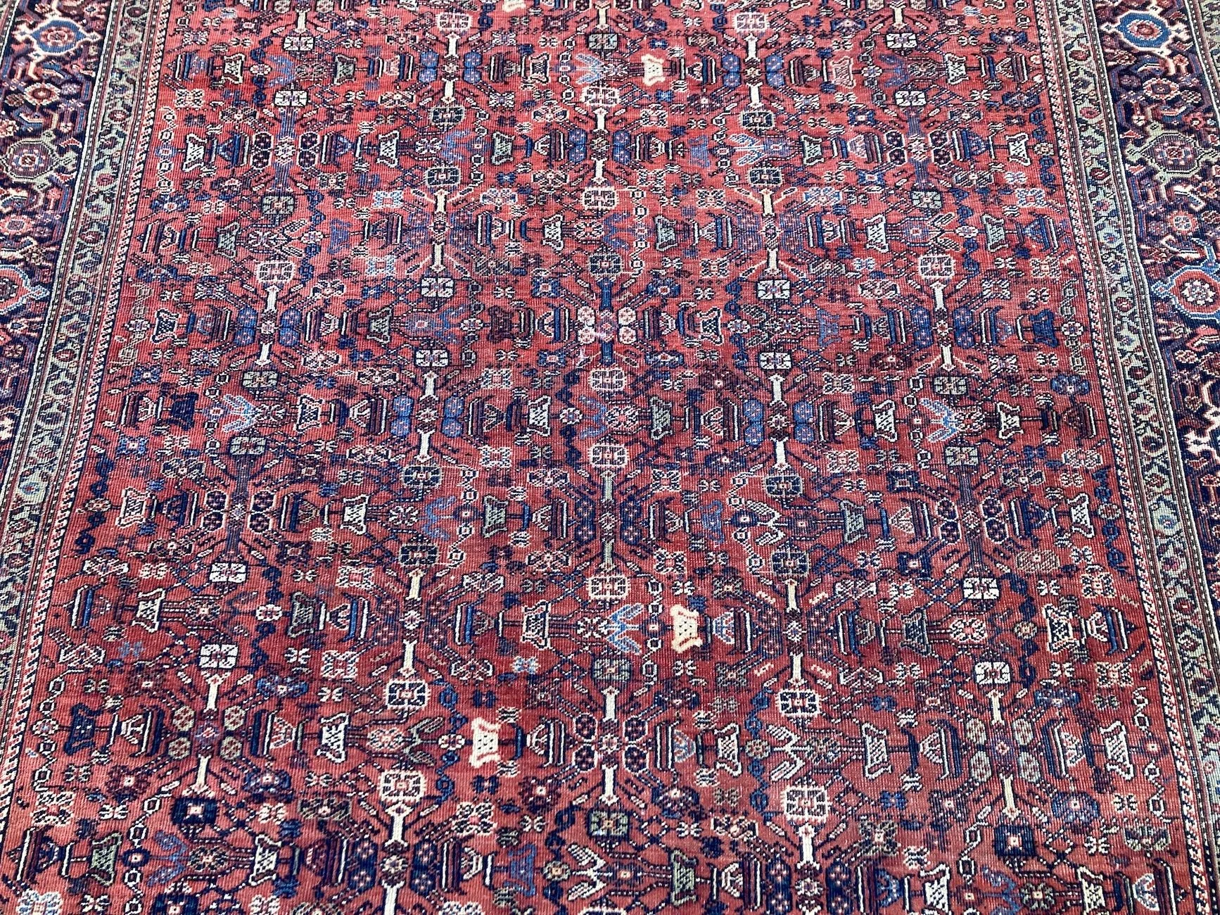220300004_4 Antique Persian Ferahan Rug.JPG